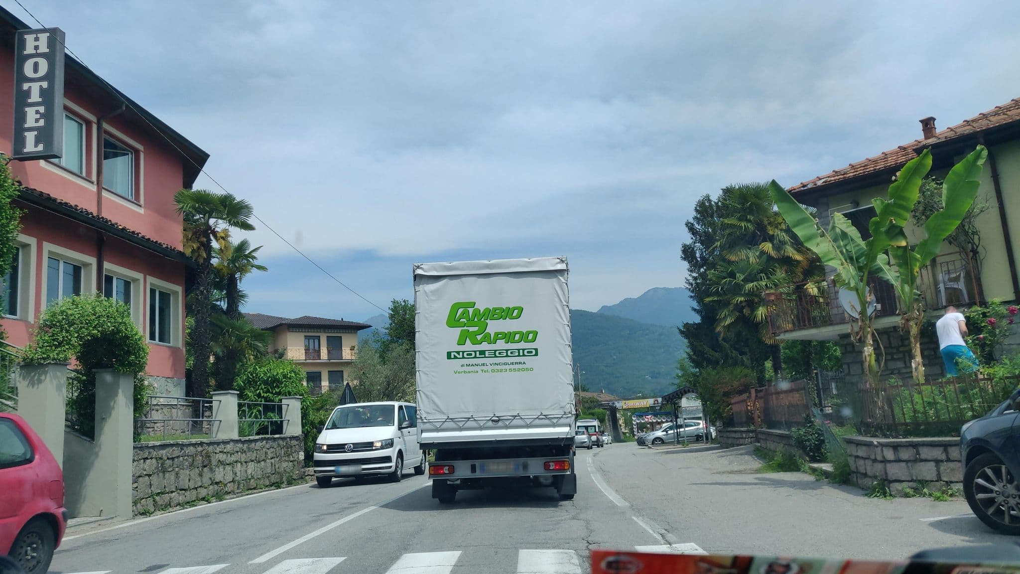 Street view near Hotel Serenella Baveno, Baveno — © namuit (CC BY-SA · Mapillary)