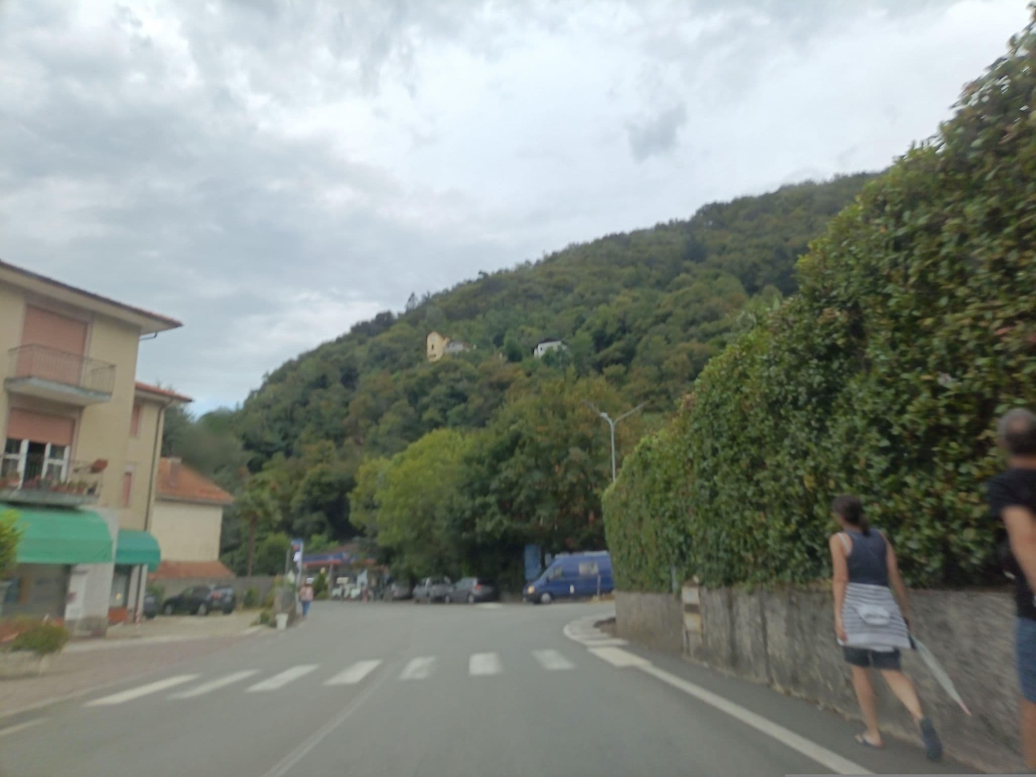 Street view near Hotel Villa Belvedere Concord SRL, Cannobio — © namuit (CC BY-SA · Mapillary)