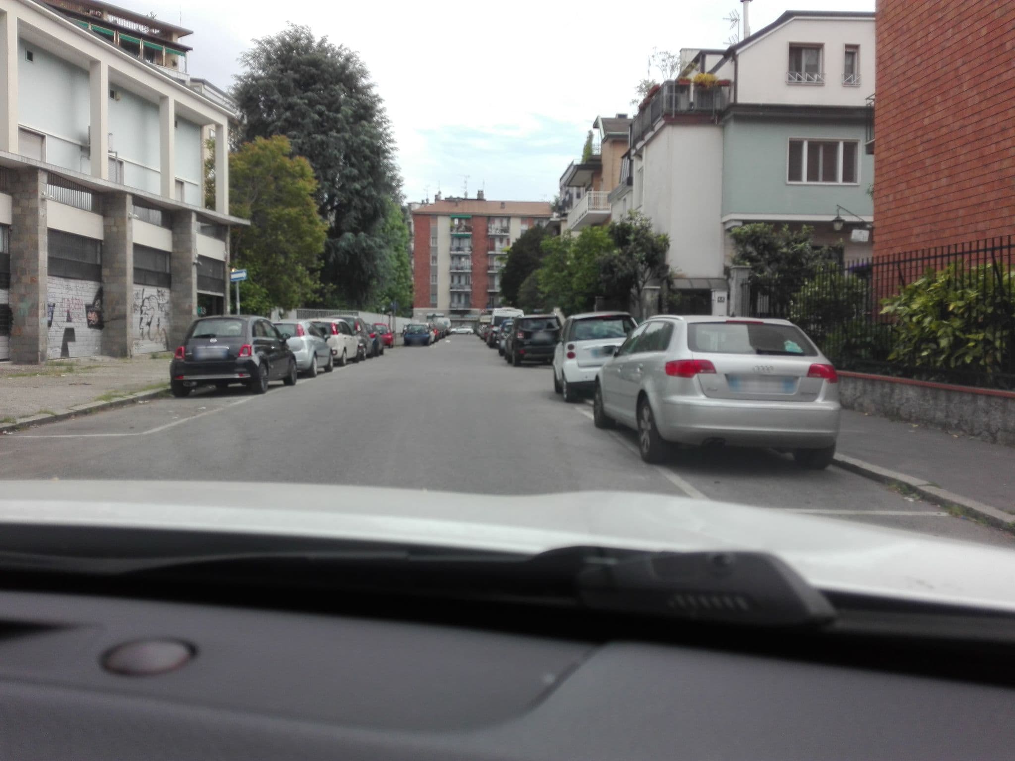 Street view near All'angolo giusto, San Siro — © chiarafois (CC BY-SA · Mapillary)