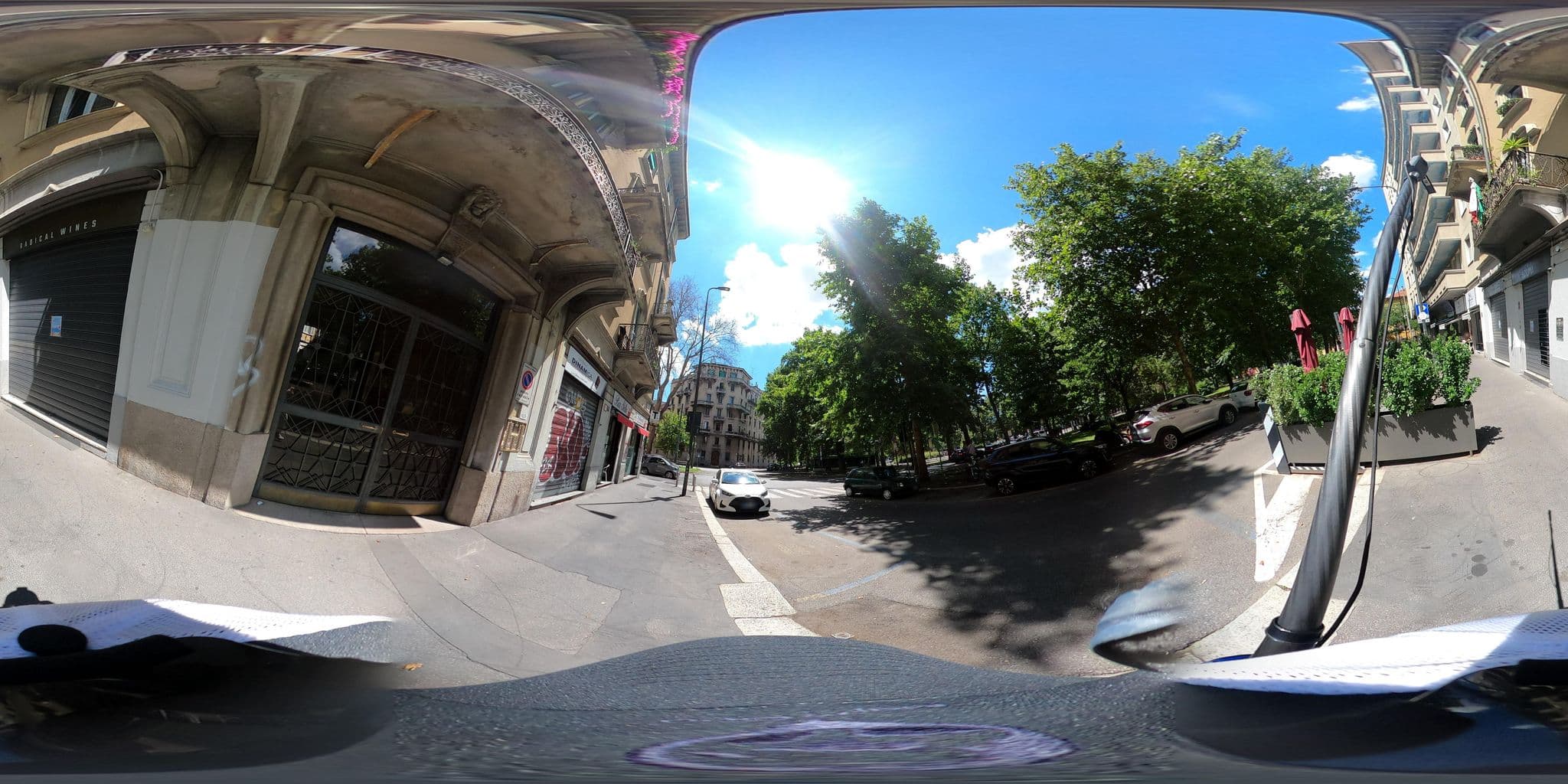 Street view near Galleried House, Quartiere Otto — © mapconcierge (CC BY-SA · Mapillary)