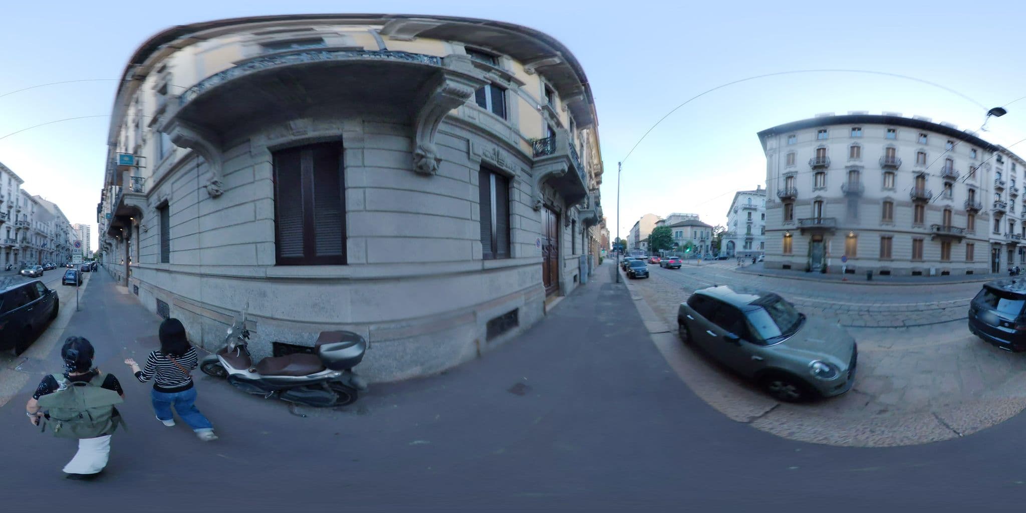 Street view near Hotel Ariosto, Chinatown — © mapconcierge (CC BY-SA · Mapillary)