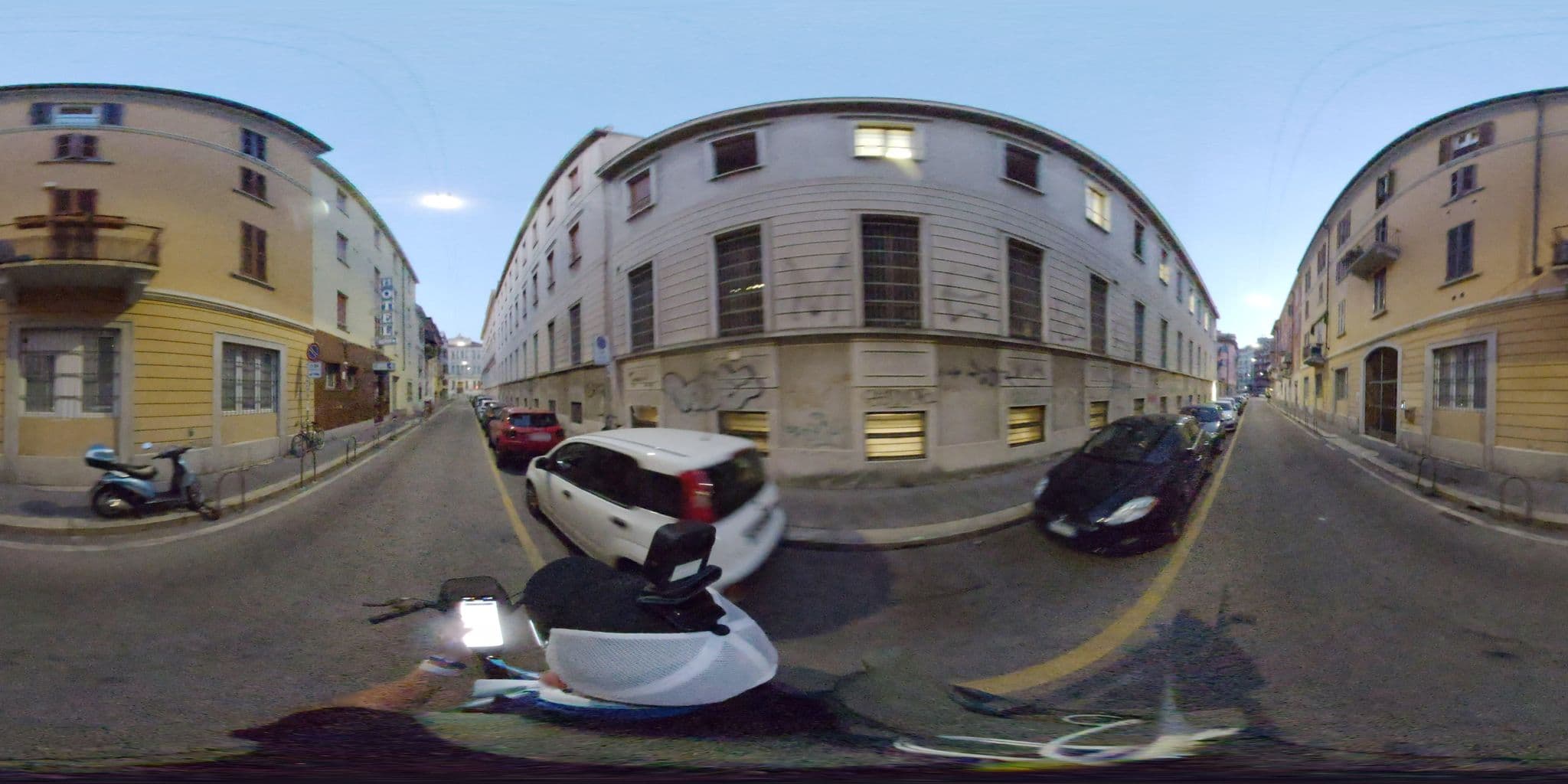 Street view near Mignon Hotel Milan, Chinatown — © mapconcierge (CC BY-SA · Mapillary)