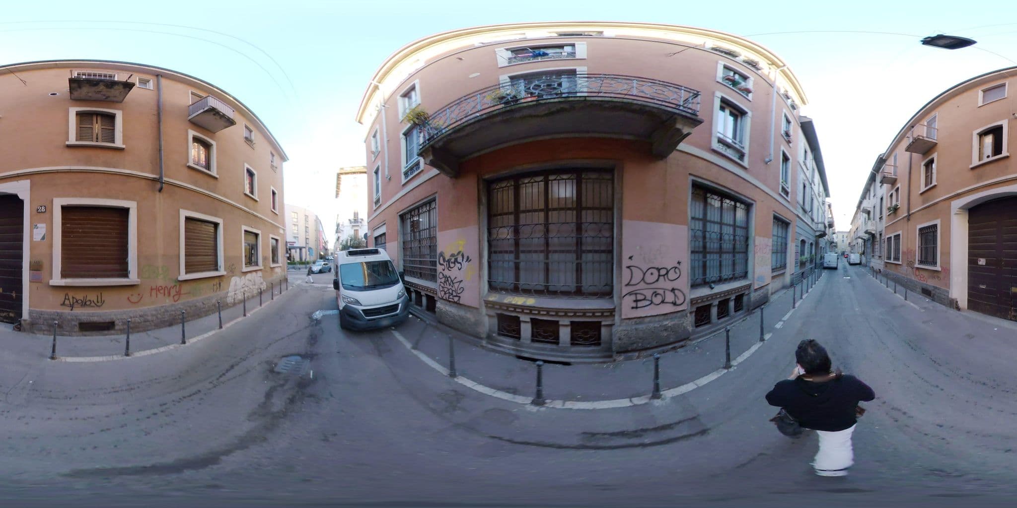 Street view near Hotel Hermitage, Chinatown — © mapconcierge (CC BY-SA · Mapillary)
