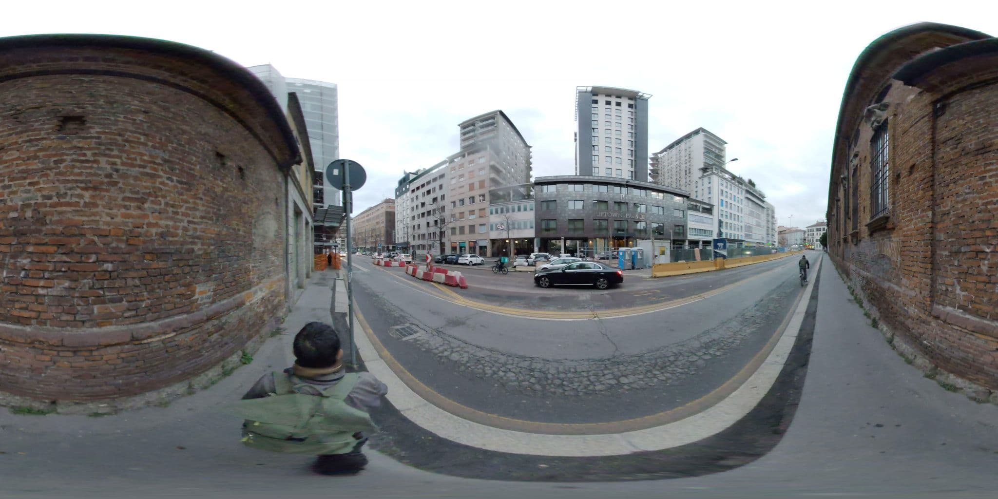 Street view near Ambrosiano Hotel, Milan — © mapconcierge (CC BY-SA · Mapillary)