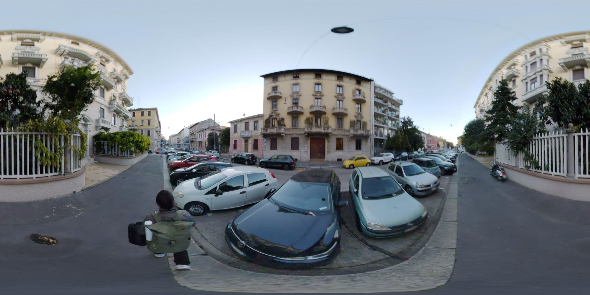 Street view near Eco-Art Hotel De Albertis, Milan — © mapconcierge (CC BY-SA · Mapillary)