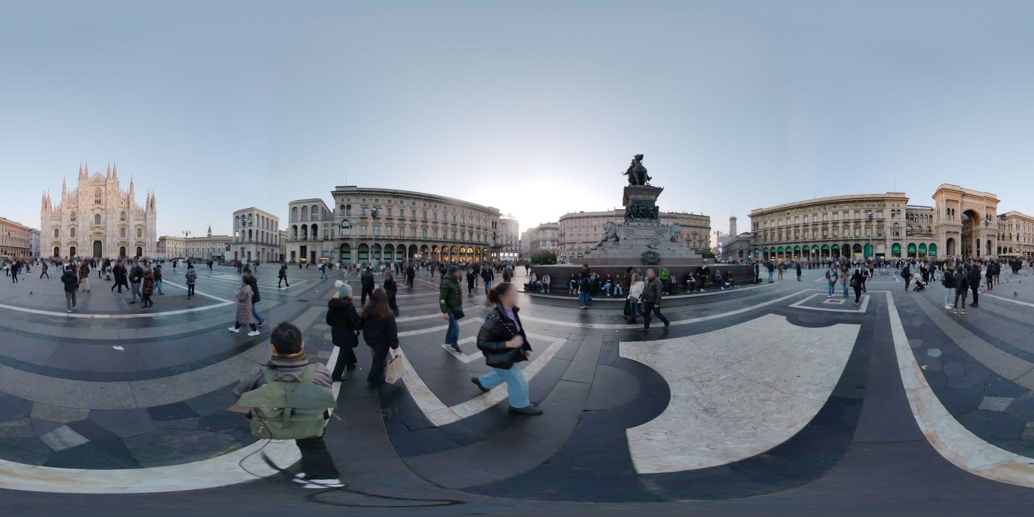 Street view near Uptown Palace, Milan — © mapconcierge (CC BY-SA · Mapillary)