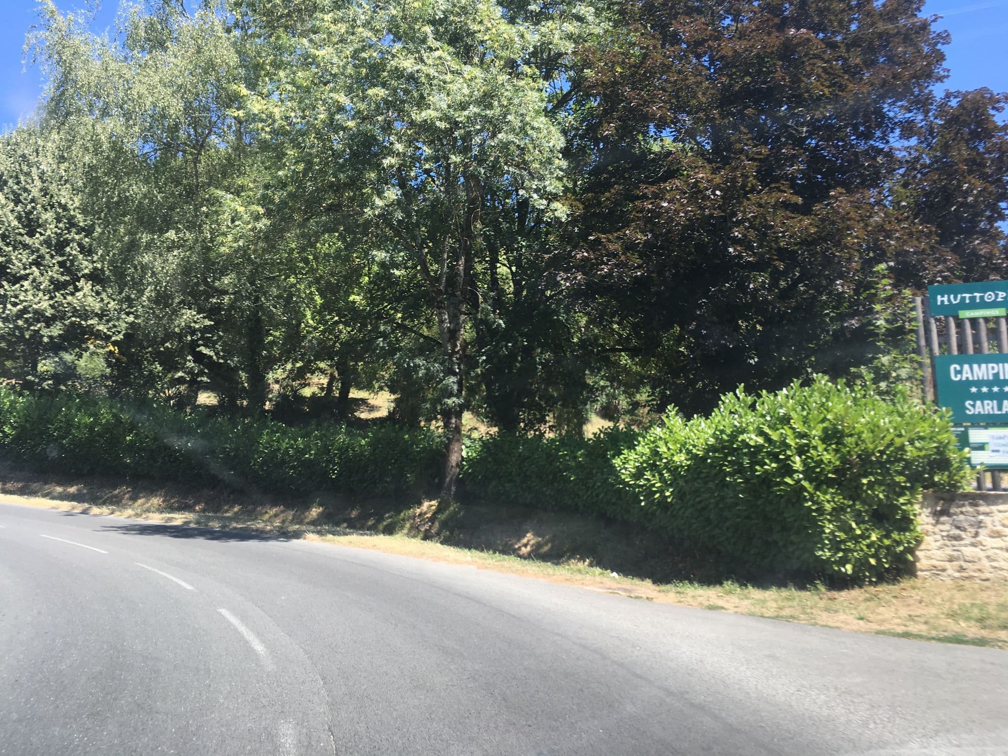 Street view near Huttopia Sarlat-a-Caneda, Sarlat-la-Canéda — © unmap (CC BY-SA · Mapillary)