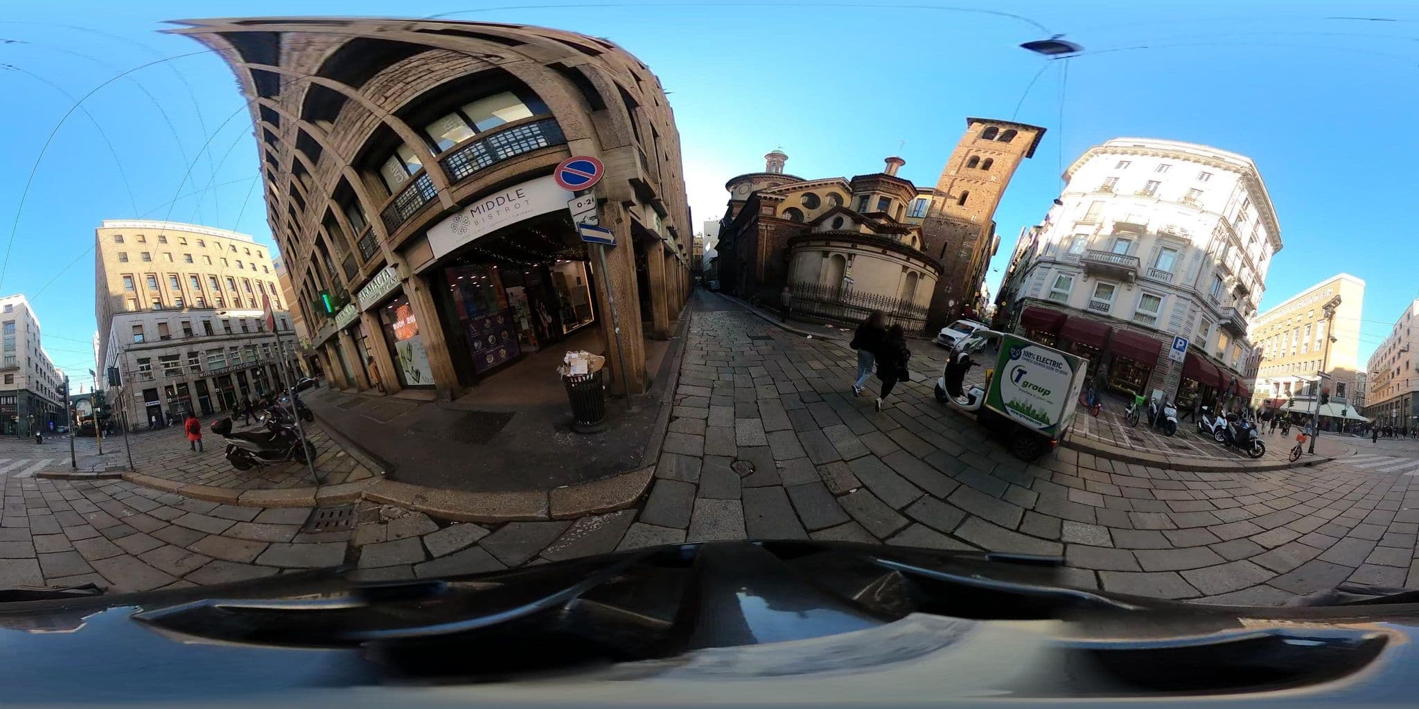 Street view near Malka’s Place, Milan — © jacopofar (CC BY-SA · Mapillary)