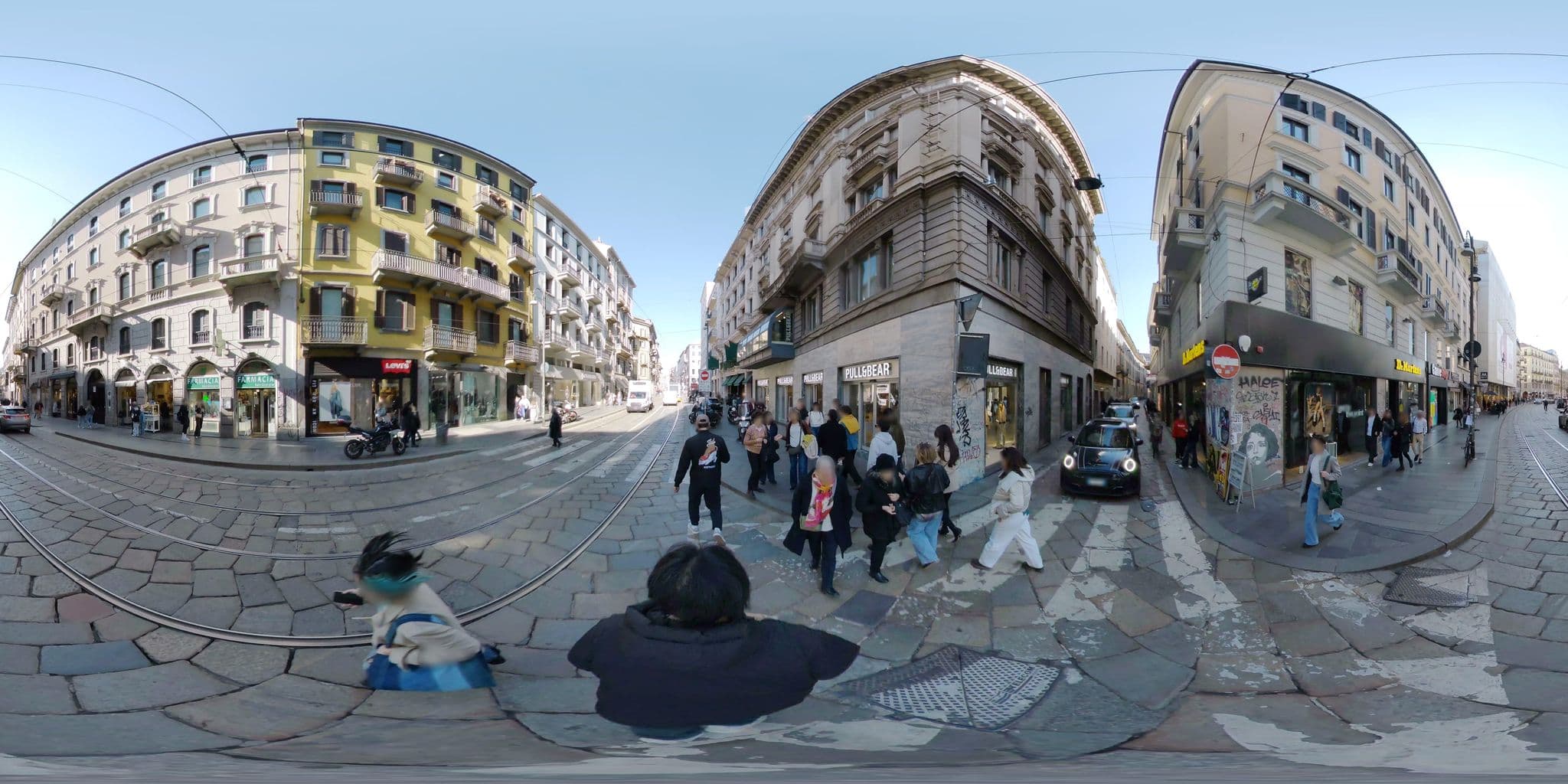 Street view near Eva & Diabolik's Secret Room, Milan — © akiyoshiii213 (CC BY-SA · Mapillary)