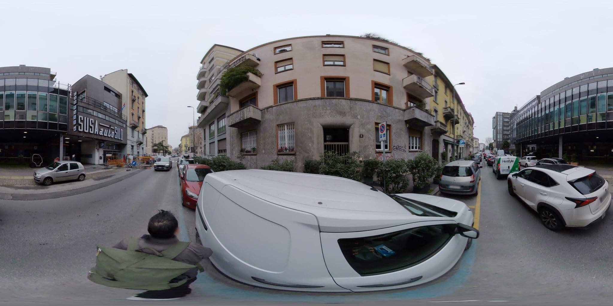 Street view near Mister Beem, Milan — © mapconcierge (CC BY-SA · Mapillary)