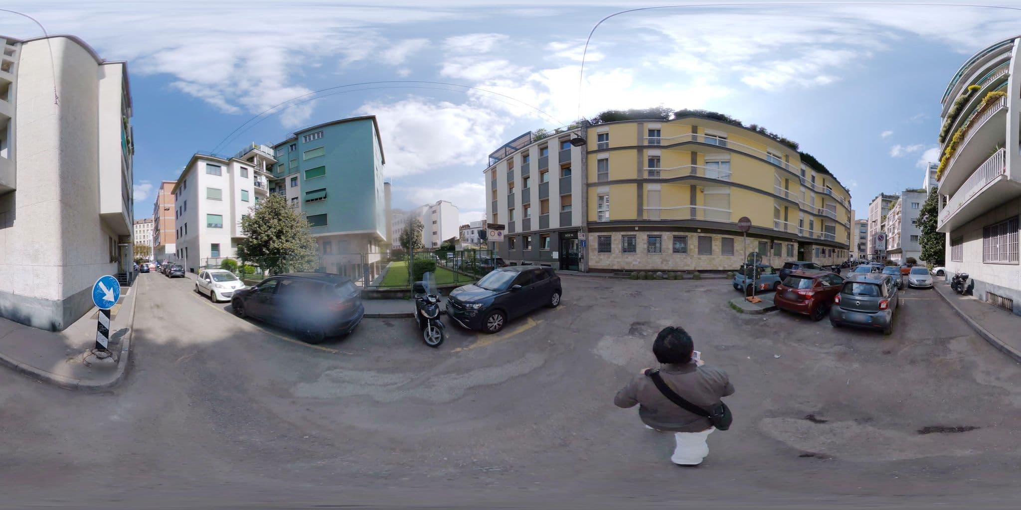 Street view near Esth Suit Apartment, Milan — © mapconcierge (CC BY-SA · Mapillary)