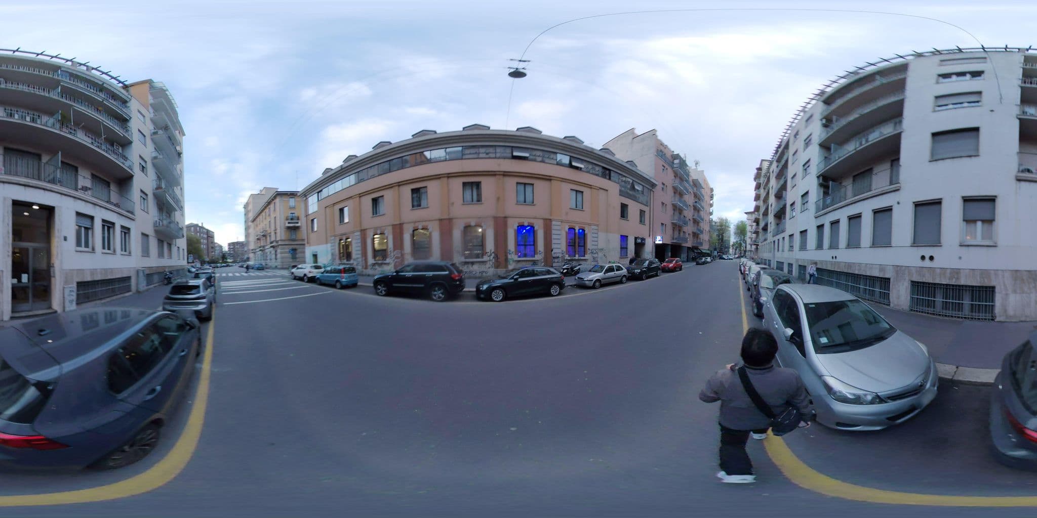 Street view near Ostello La Cordata, Milan — © mapconcierge (CC BY-SA · Mapillary)