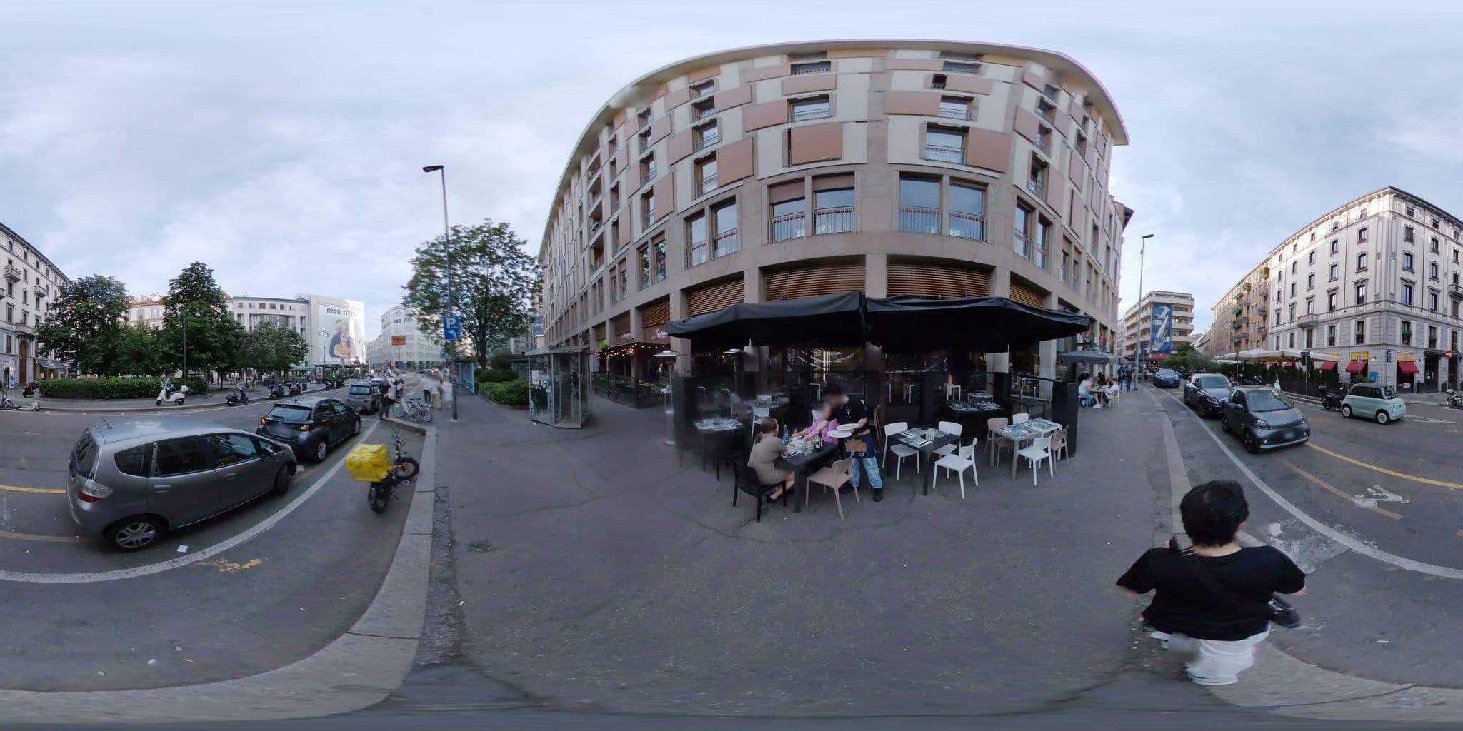 Street view near Locanda Pandenus, Brera — © mapconcierge (CC BY-SA · Mapillary)