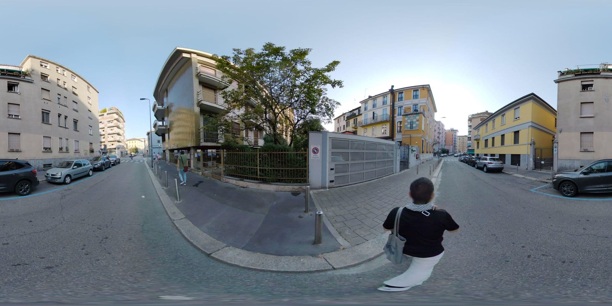 Street view near Compagnia Alberghiera Italiana SRL, Chinatown — © mapconcierge (CC BY-SA · Mapillary)