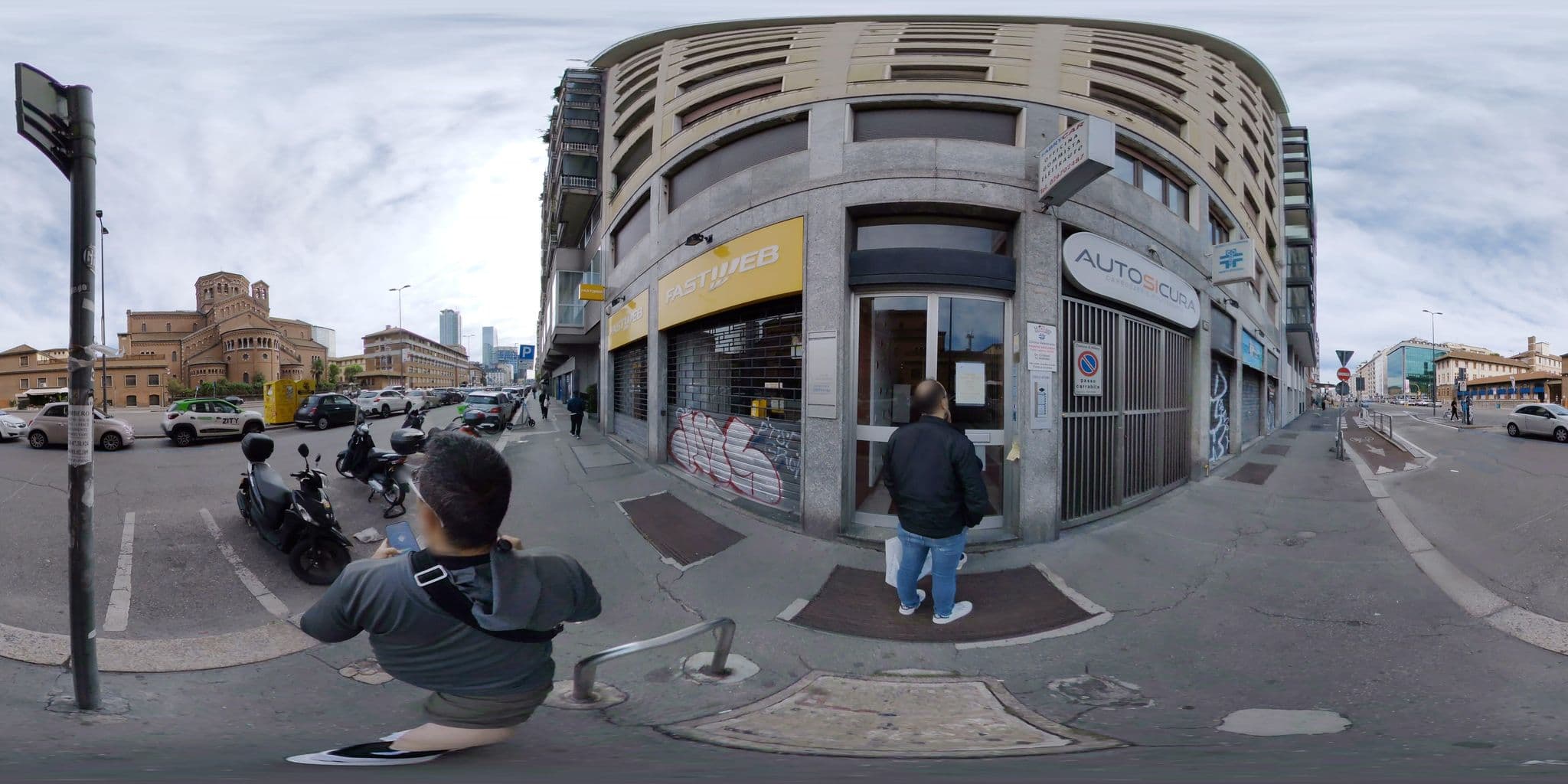 Street view near Enjoy Milano, Chinatown — © mapconcierge (CC BY-SA · Mapillary)