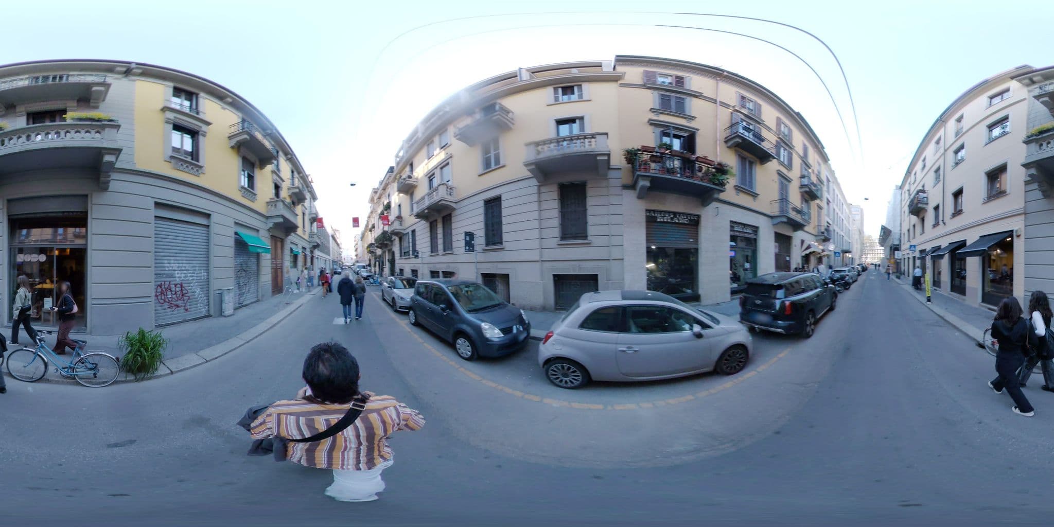 Street view near V12 Design Apartments, Chinatown — © mapconcierge (CC BY-SA · Mapillary)