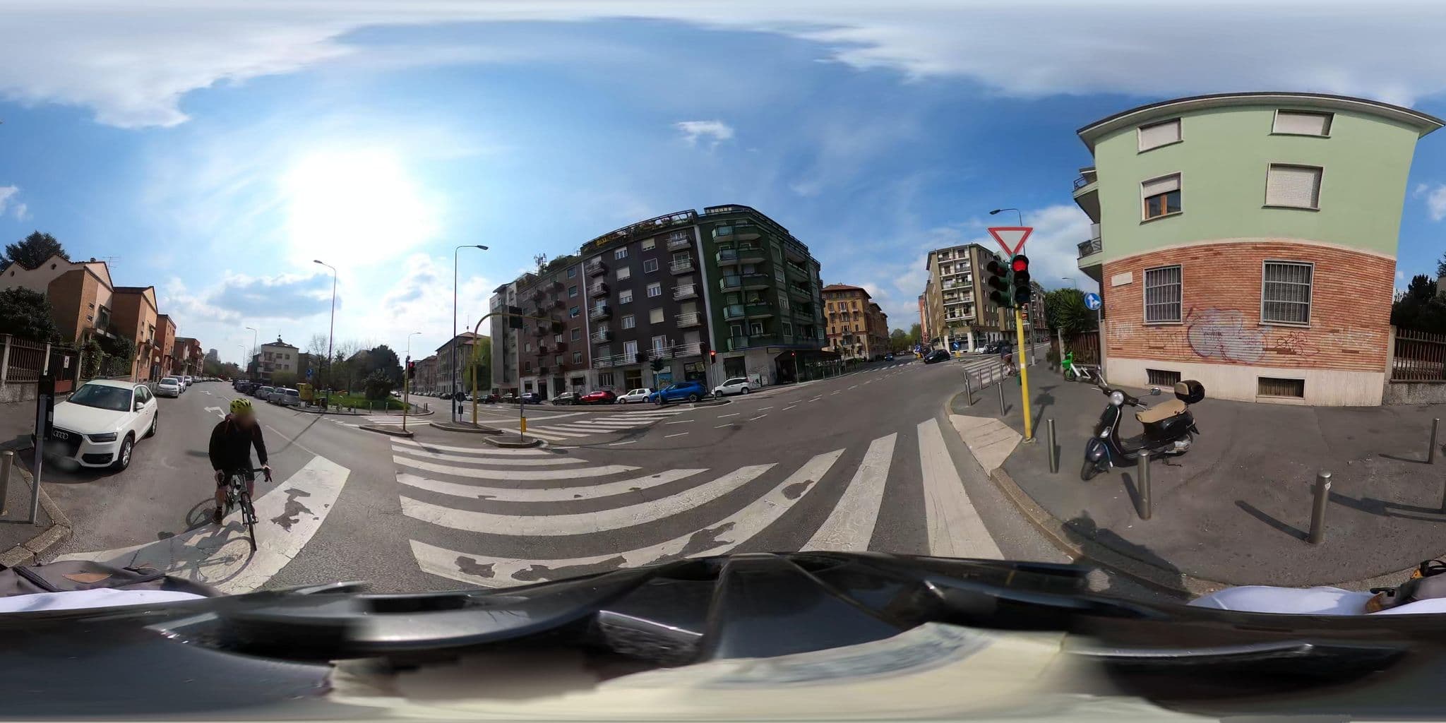 Street view near Hotel Greco Bethhoveen, Chinatown — © jacopofar (CC BY-SA · Mapillary)