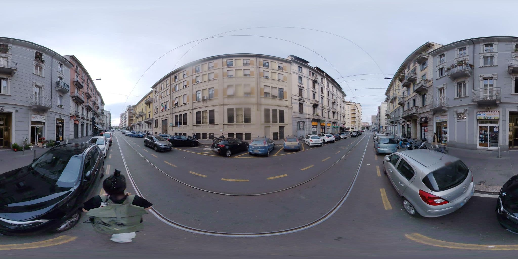 Street view near B&B Il Cortiletto, Brera — © mapconcierge (CC BY-SA · Mapillary)