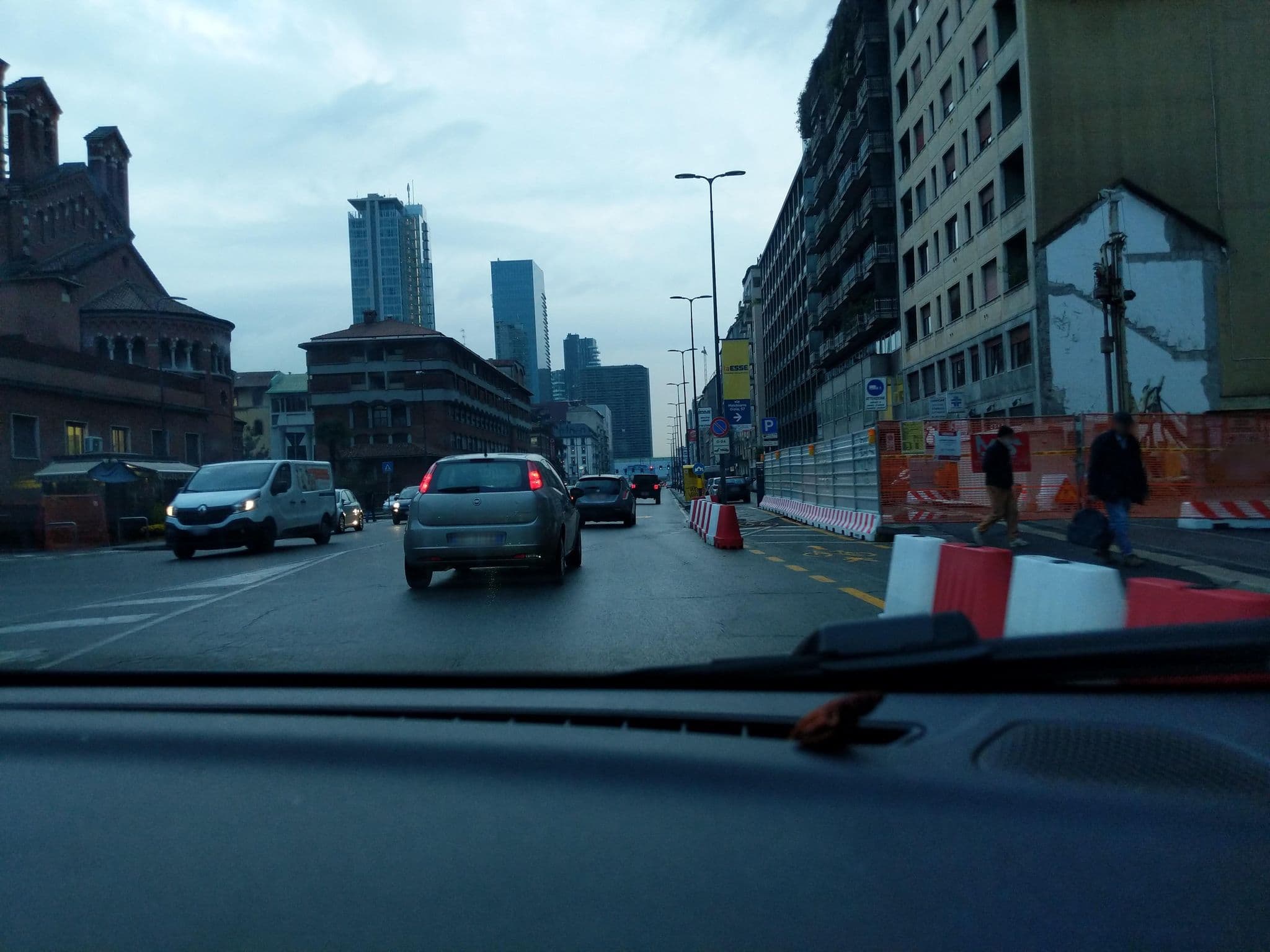 Street view near B&B by Max, Chinatown — © afit5 (CC BY-SA · Mapillary)