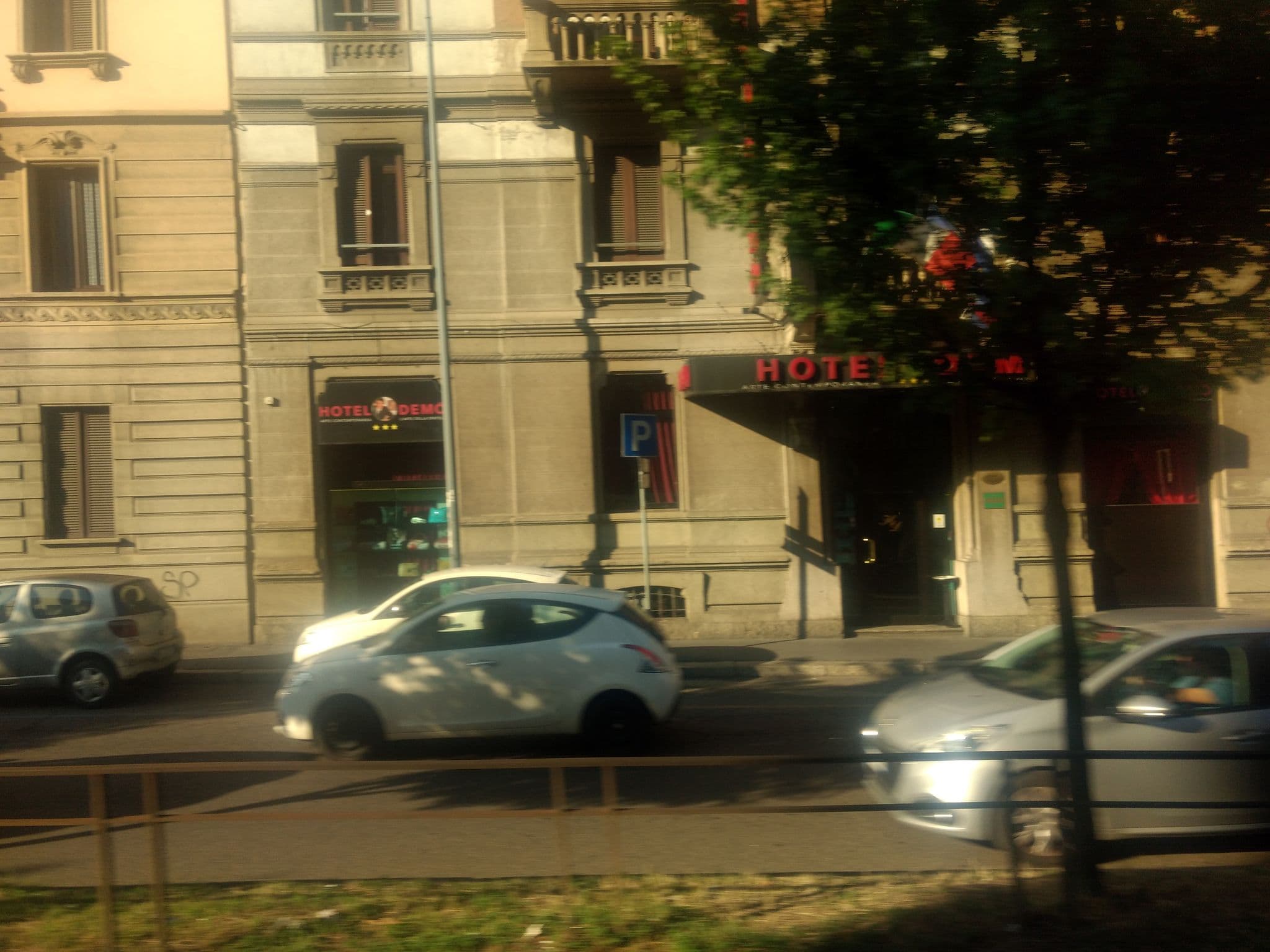 Street view near Gioielli Demò, Brera — © mapeadora (CC BY-SA · Mapillary)