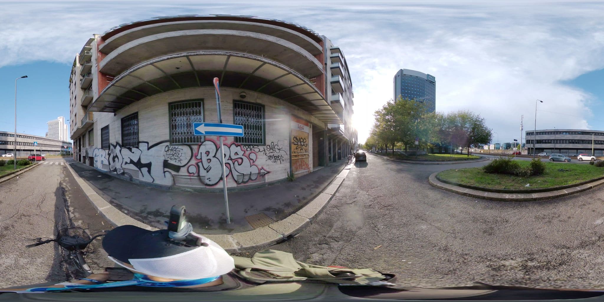 Street view near Hotel Huaxia, Chinatown — © mapconcierge (CC BY-SA · Mapillary)