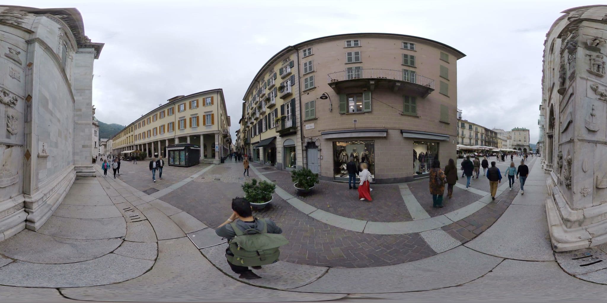 Street view near DBH - Lake Como, Como — © mapconcierge (CC BY-SA · Mapillary)