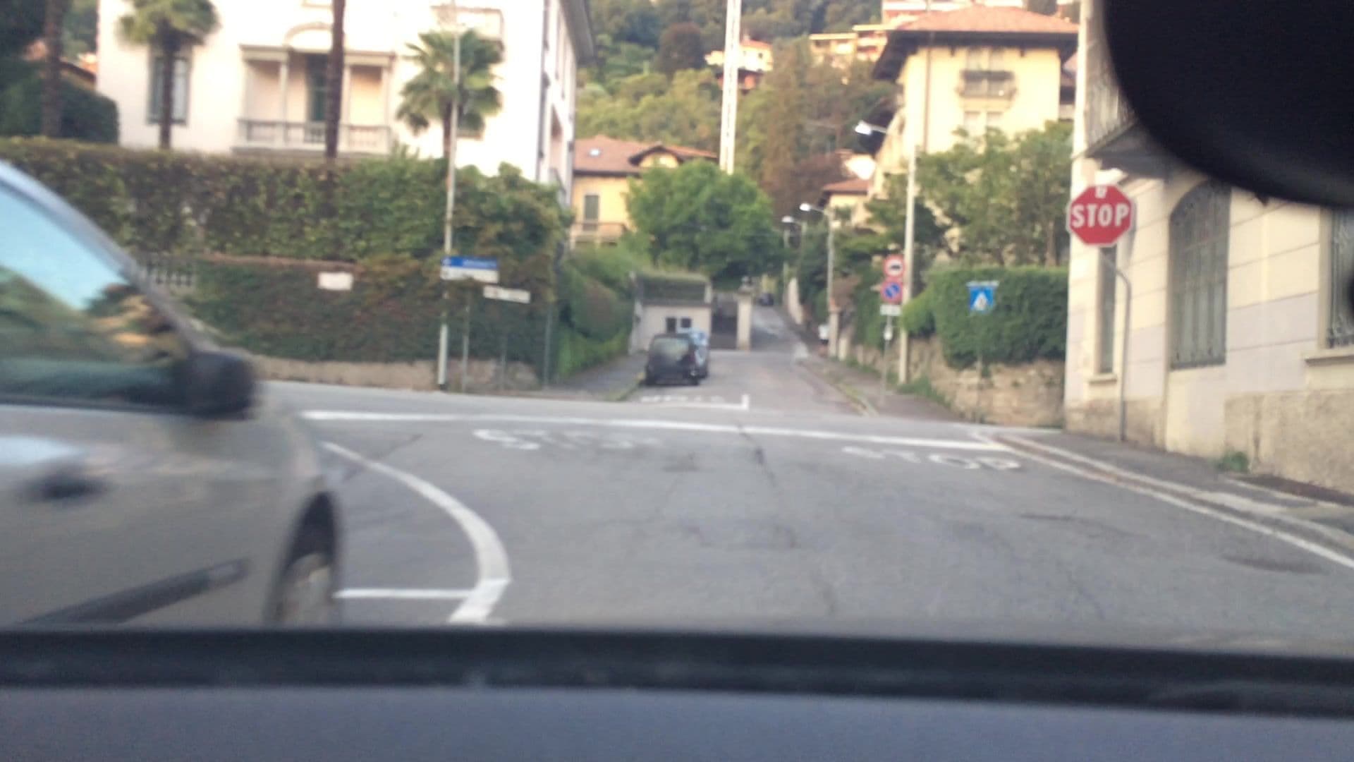 Street view near Da Rita, Como — © lvl5 (CC BY-SA · Mapillary)