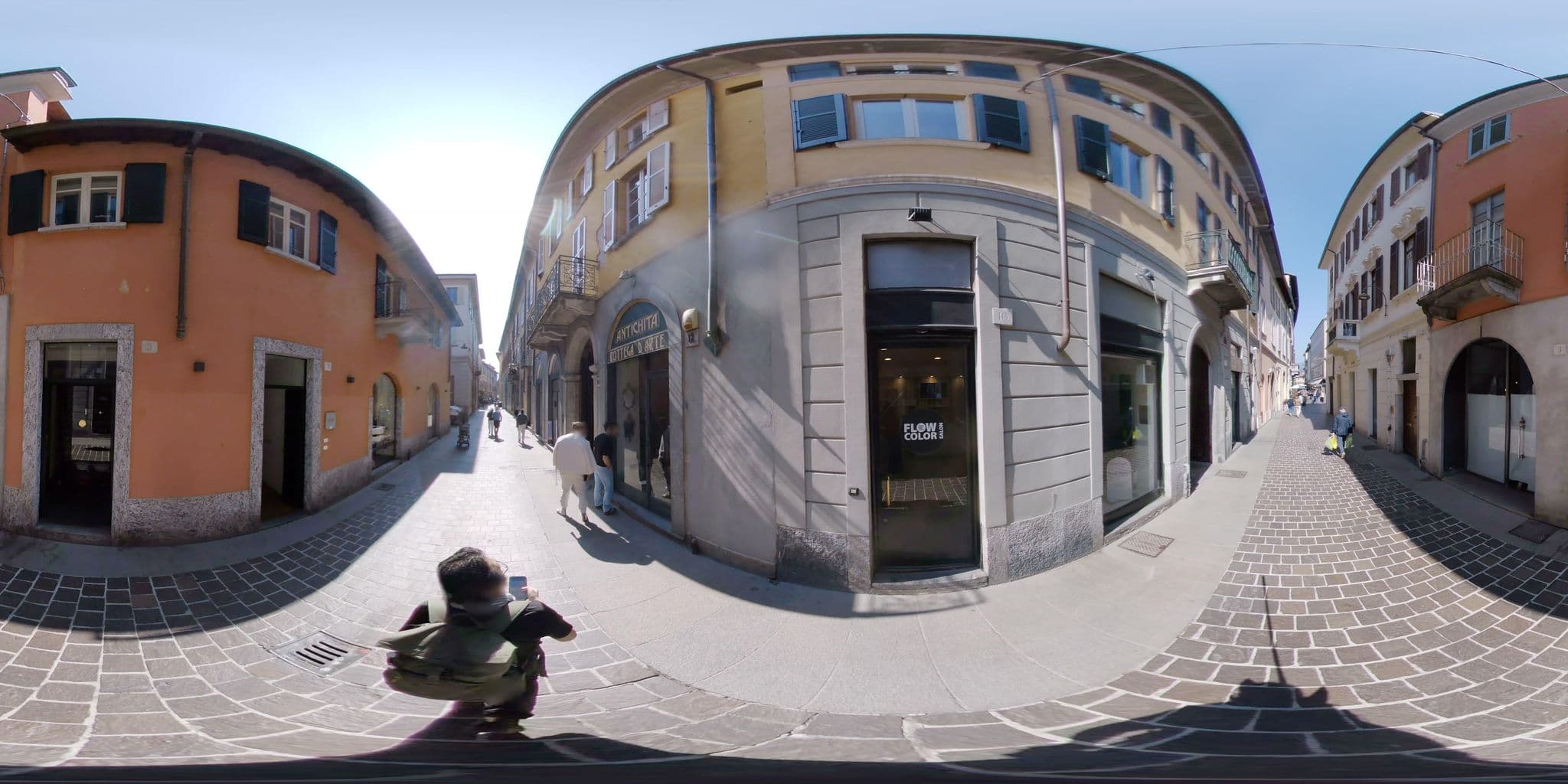 Street view near CasaDiaz 11, Como — © mapconcierge (CC BY-SA · Mapillary)