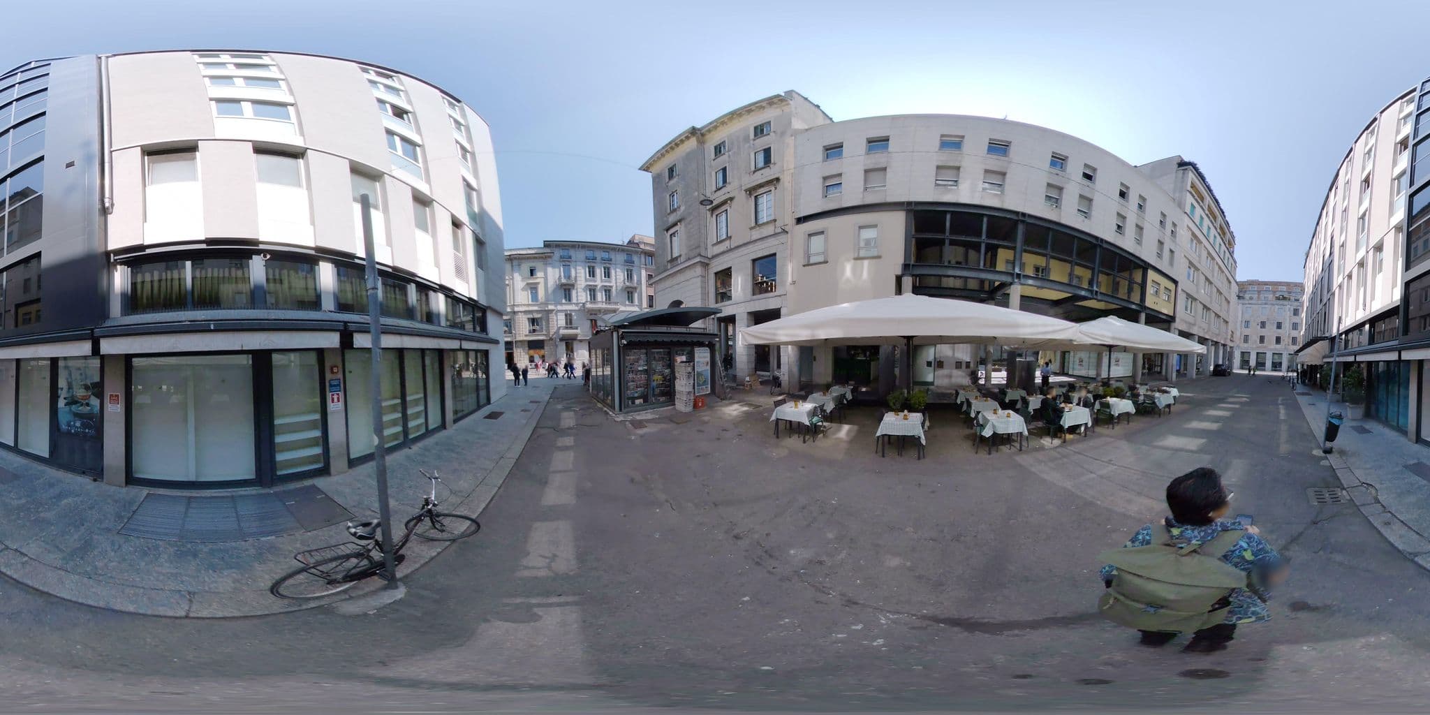 Street view near Como Lake Suites, Como — © mapconcierge (CC BY-SA · Mapillary)
