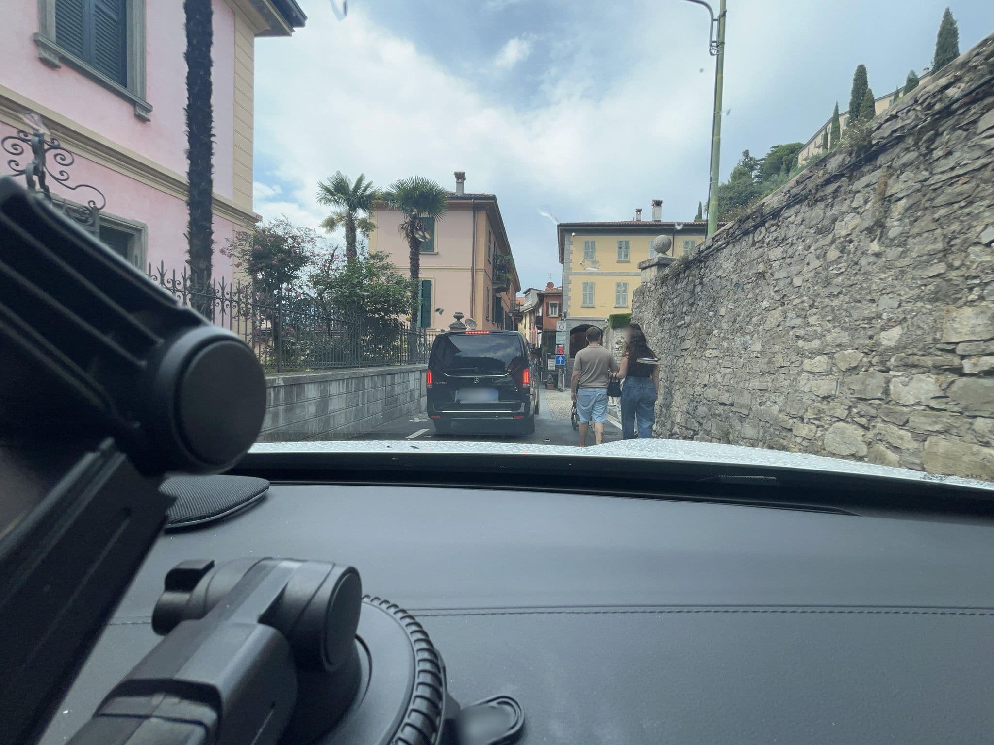 Street view near Pitel House Bellagio, Bellagio — © lin_wang (CC BY-SA · Mapillary)