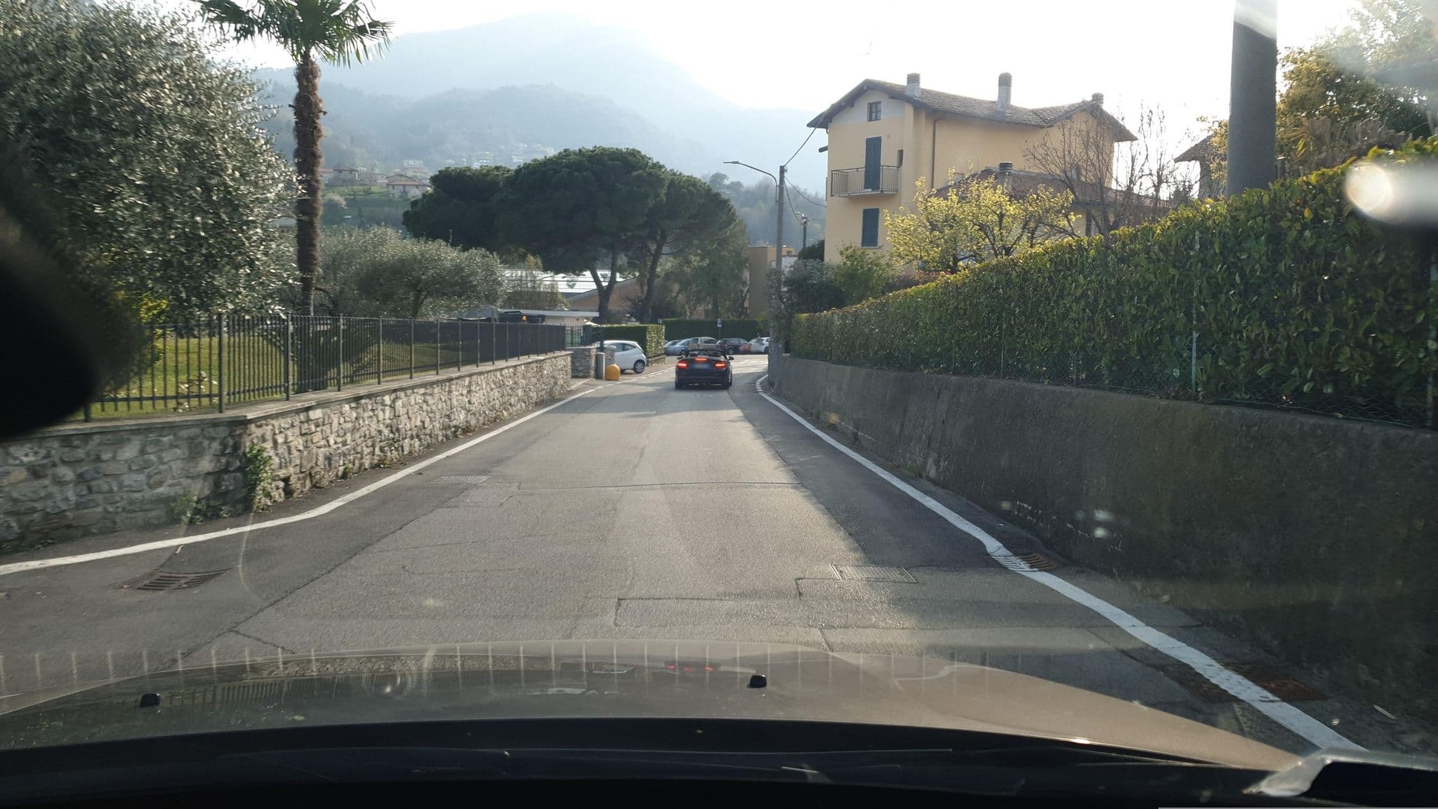 Street view near Easy Welcome Maison Jaune - Bellagio, Bellagio — © yannakis (CC BY-SA · Mapillary)