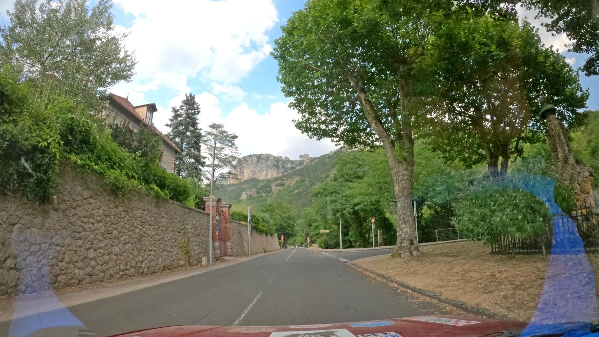 Street view near La Muse, Millau — © masterofnoroad (CC BY-SA · Mapillary)