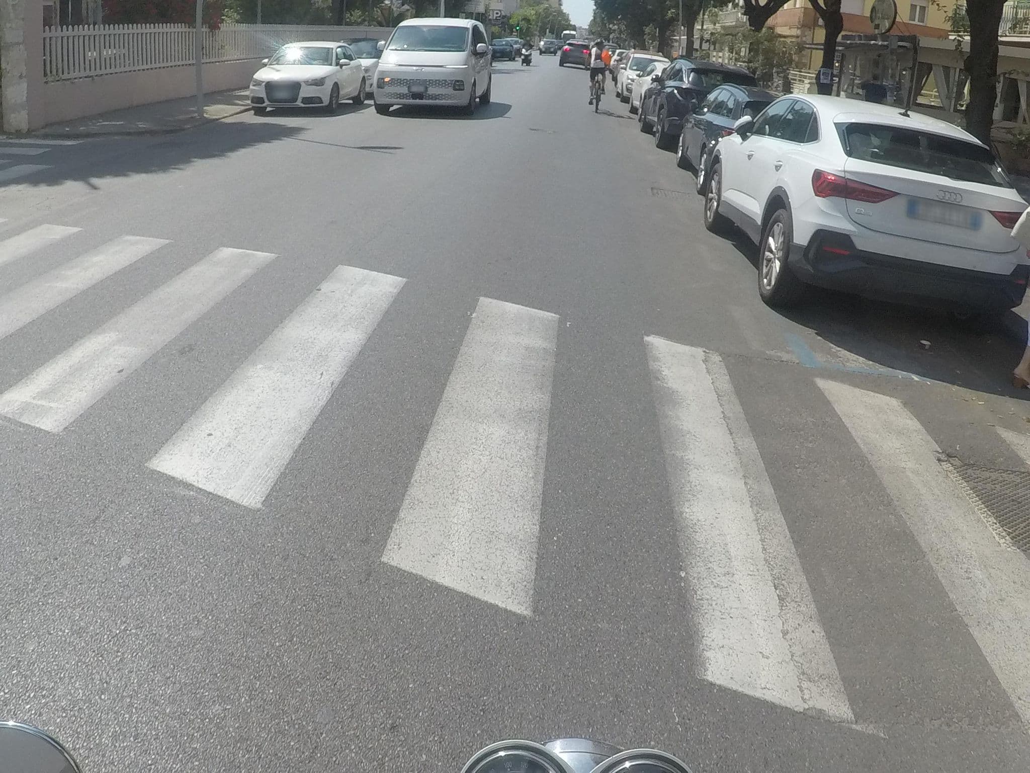 Street view near Hotel Smeraldo, Viareggio — © cxc (CC BY-SA · Mapillary)