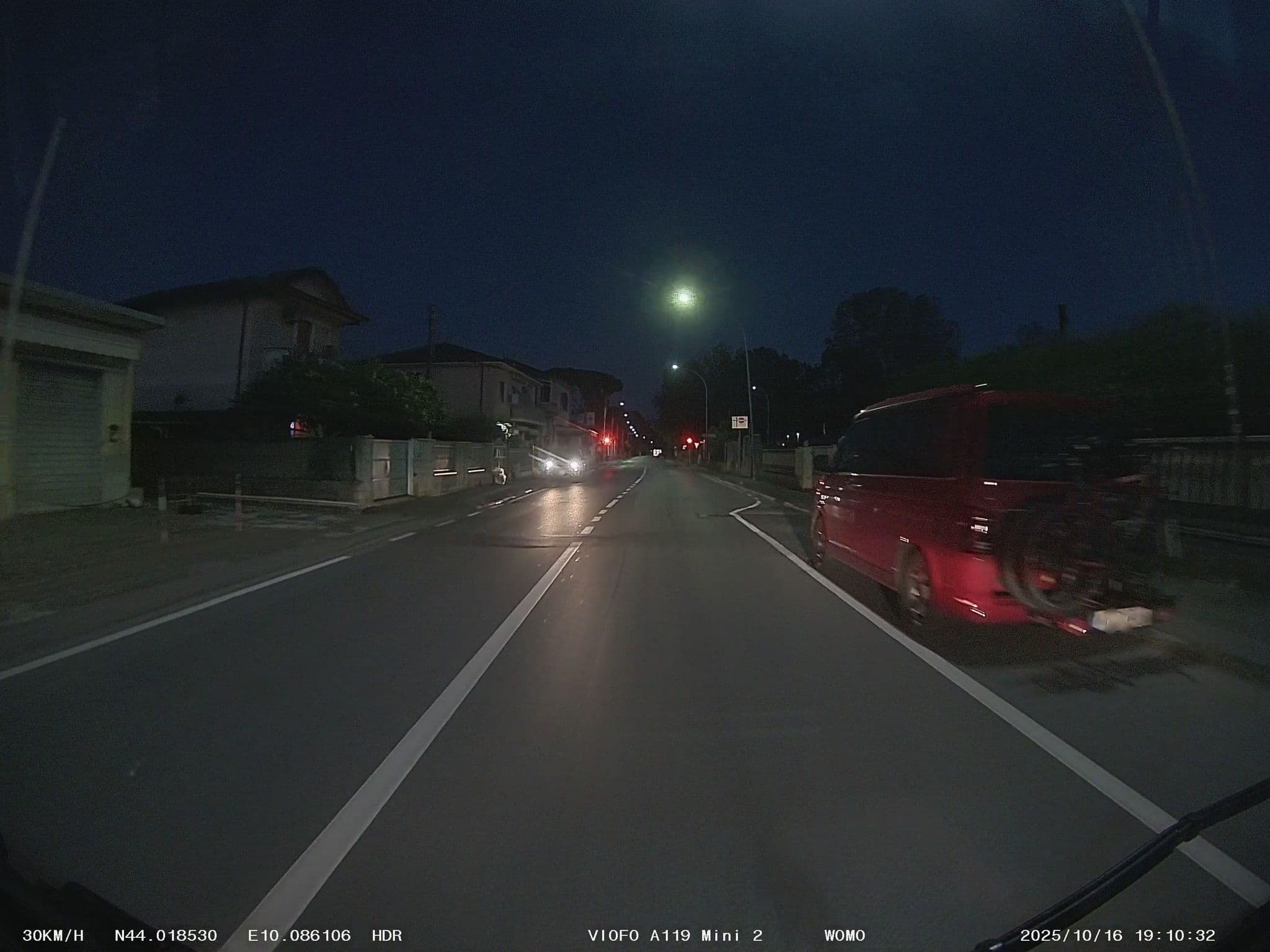 Street view near B&B Il Viaggiatore, Marina di Massa — © soulcover (CC BY-SA · Mapillary)