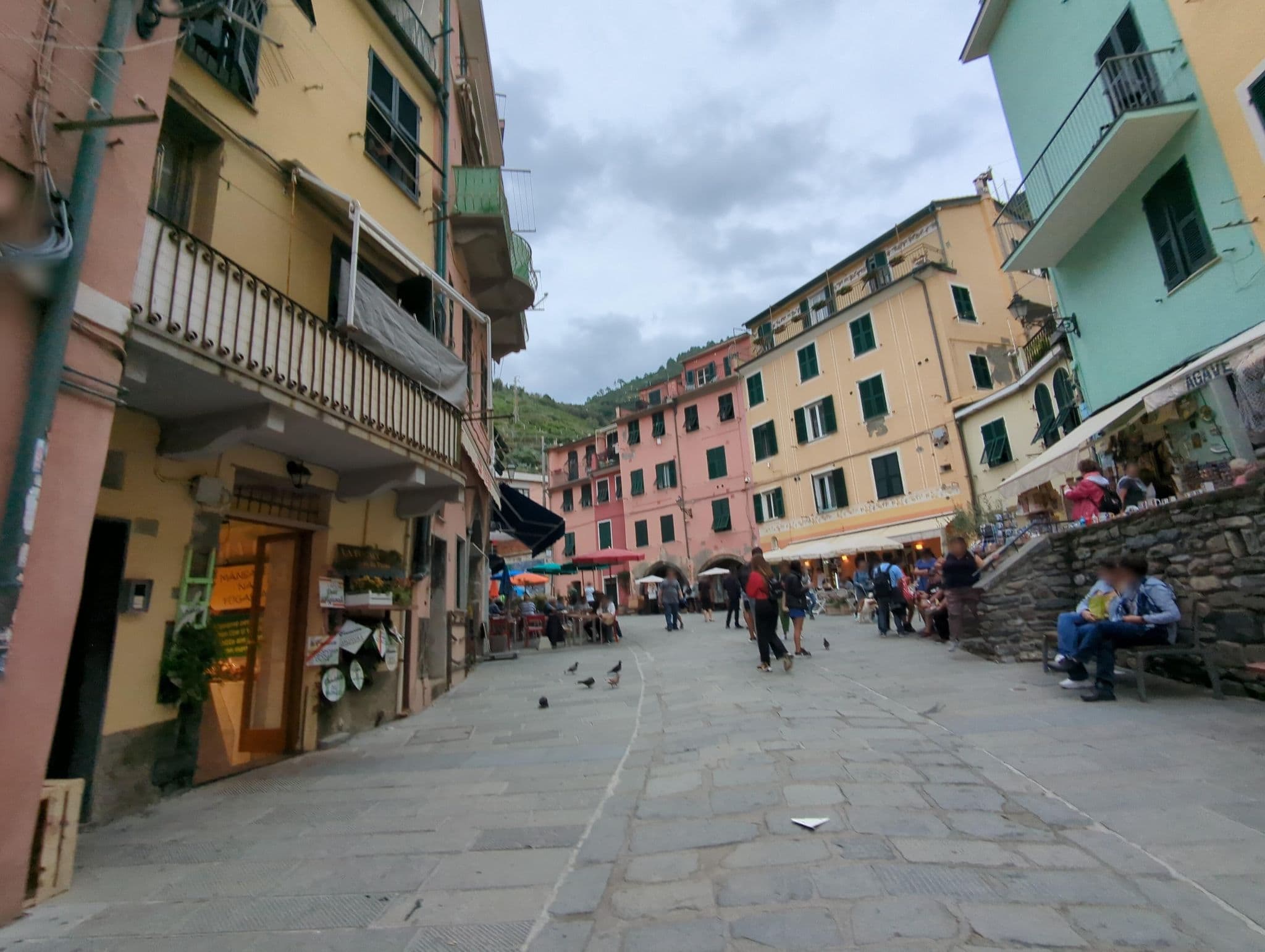 Street view near Seaview Terrace studio, Monterosso al Mare — © ente (CC BY-SA · Mapillary)