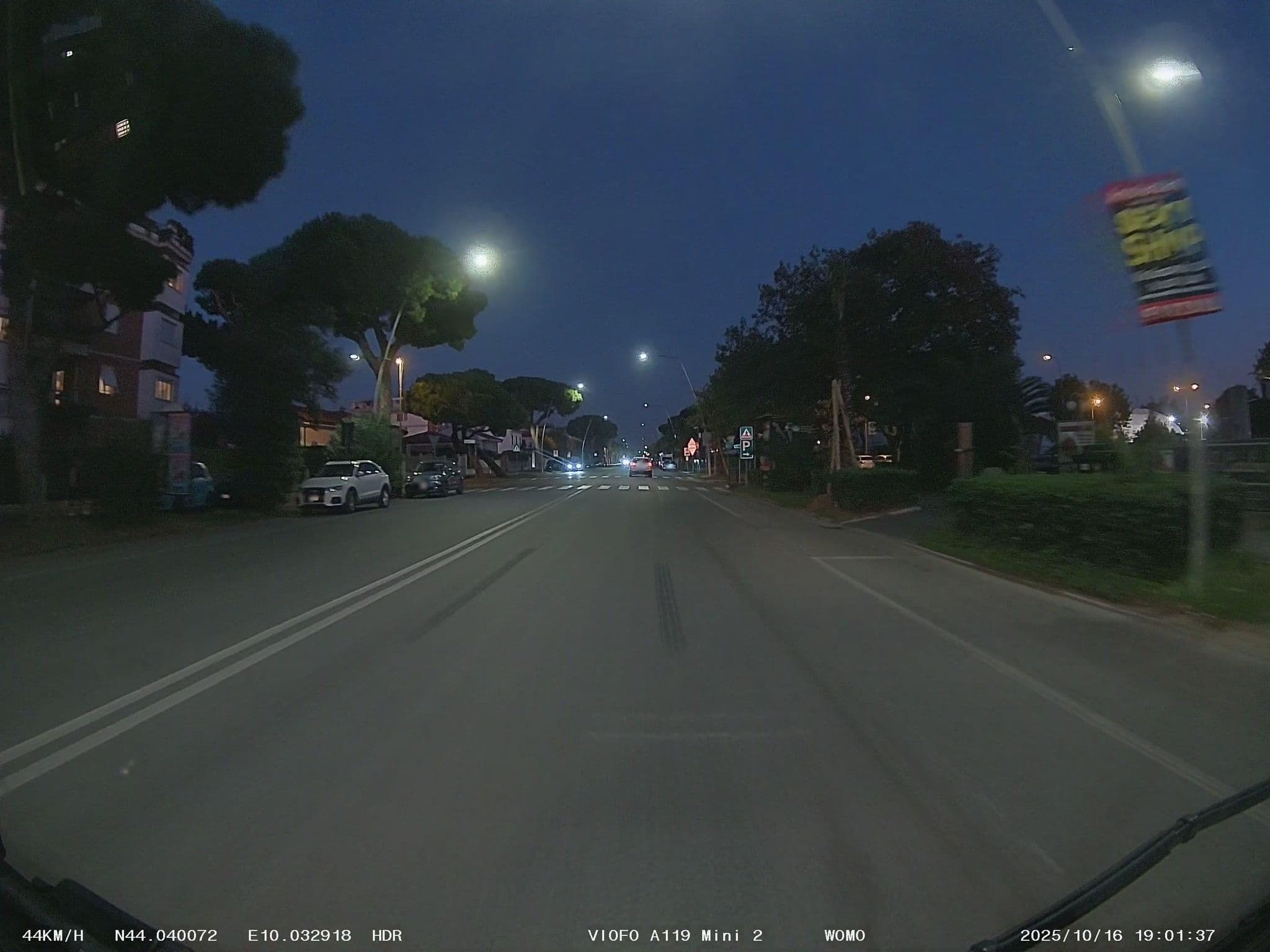 Street view near Hotel & Residence Exclusive, Marina di Carrara — © soulcover (CC BY-SA · Mapillary)