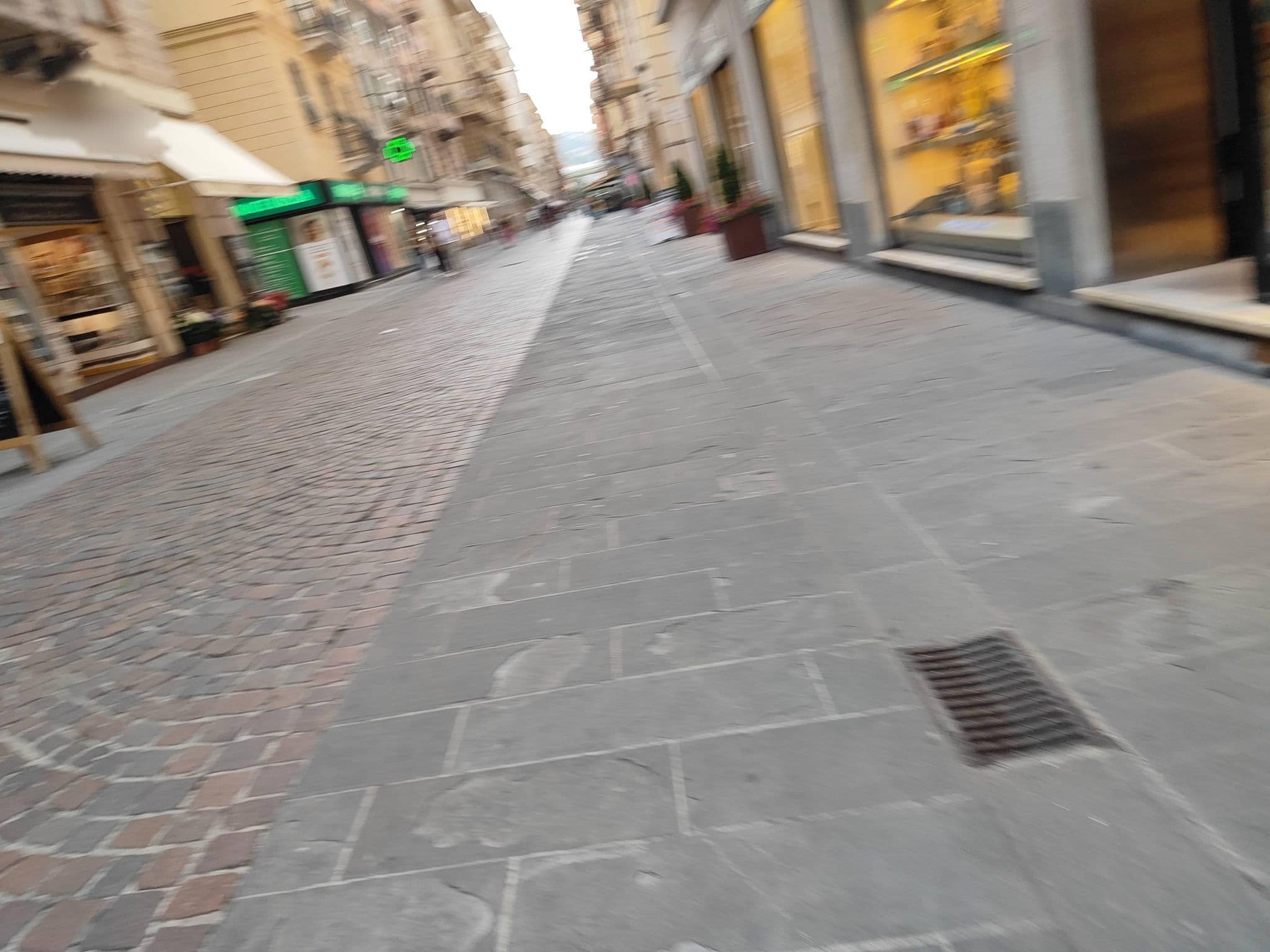 Street view near Albergo il Sole, La Spezia — © omfg_notpr (CC BY-SA · Mapillary)