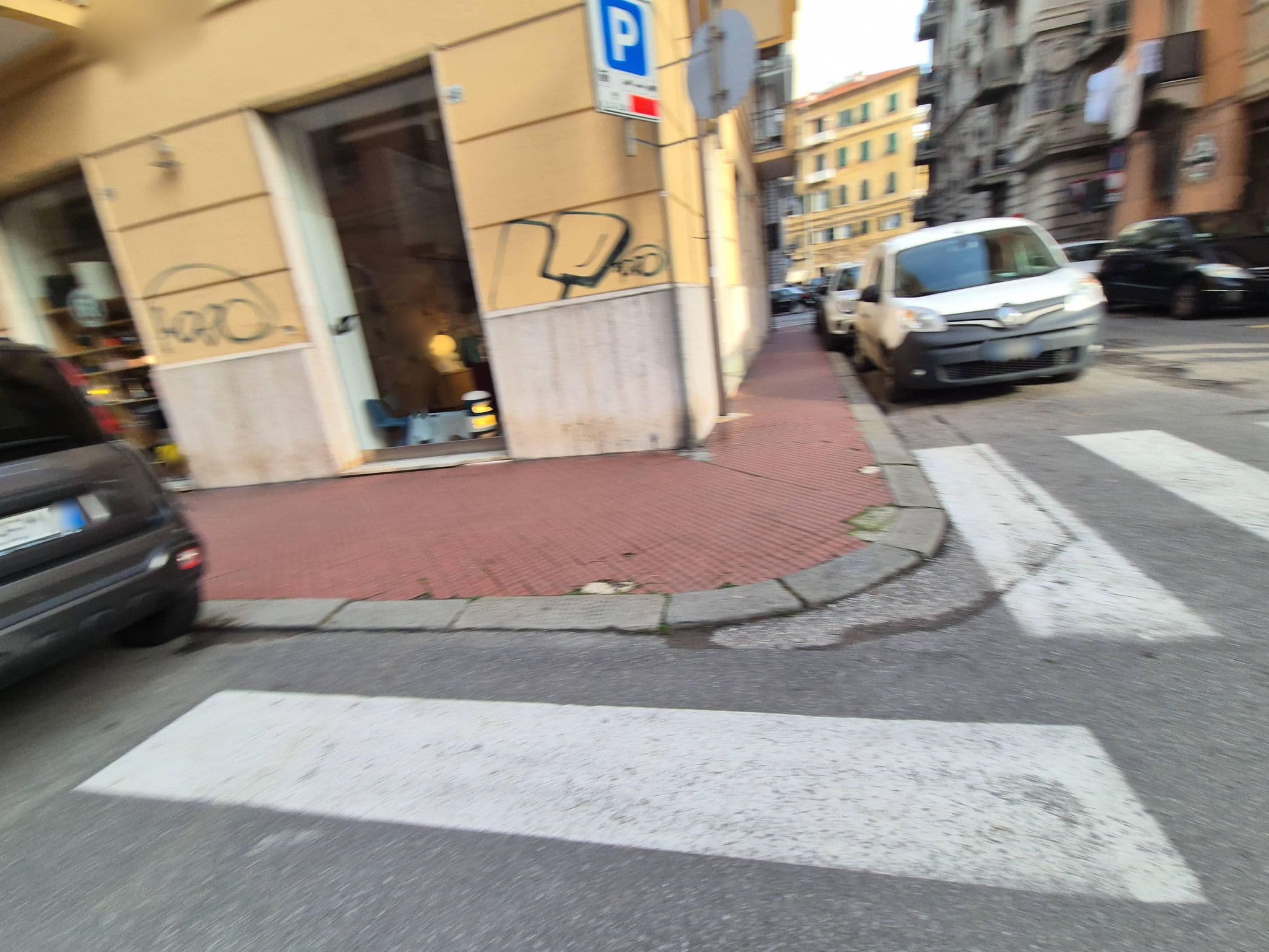Street view near Pilloa, La Spezia — © omfg_notpr (CC BY-SA · Mapillary)