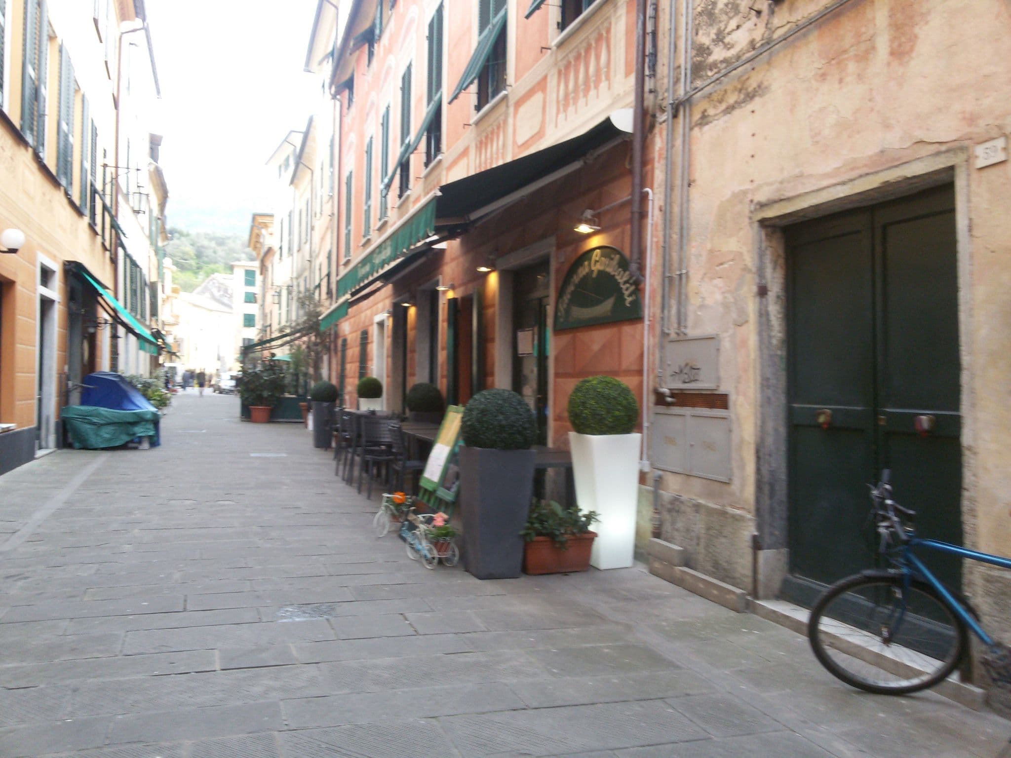 Street view near Studio PAOLA, Levanto — © ale_zena_it (CC BY-SA · Mapillary)