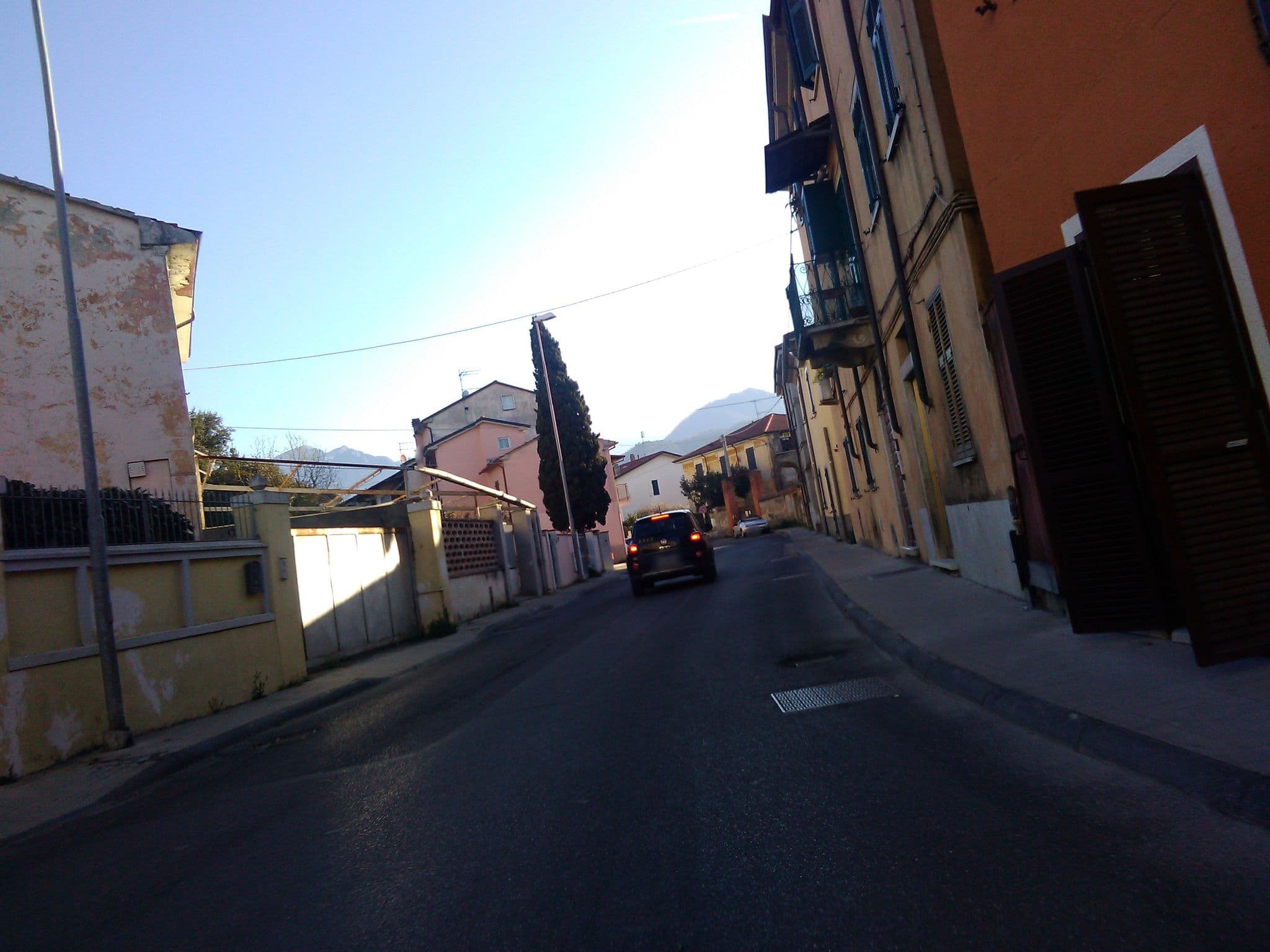 Street view near Ostello Del Relax, Marina di Carrara — © cxc (CC BY-SA · Mapillary)