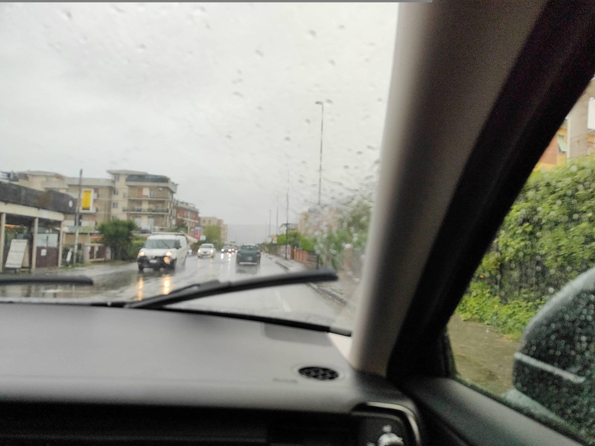 Street view near Pensione Marinella, Marina di Carrara — © omfg_notpr (CC BY-SA · Mapillary)
