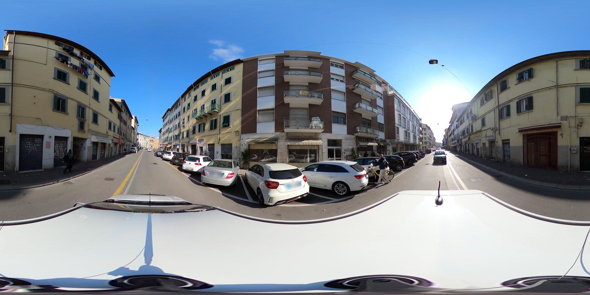 Street view near B&B Stazione Centrale, Livorno — © momix (CC BY-SA · Mapillary)