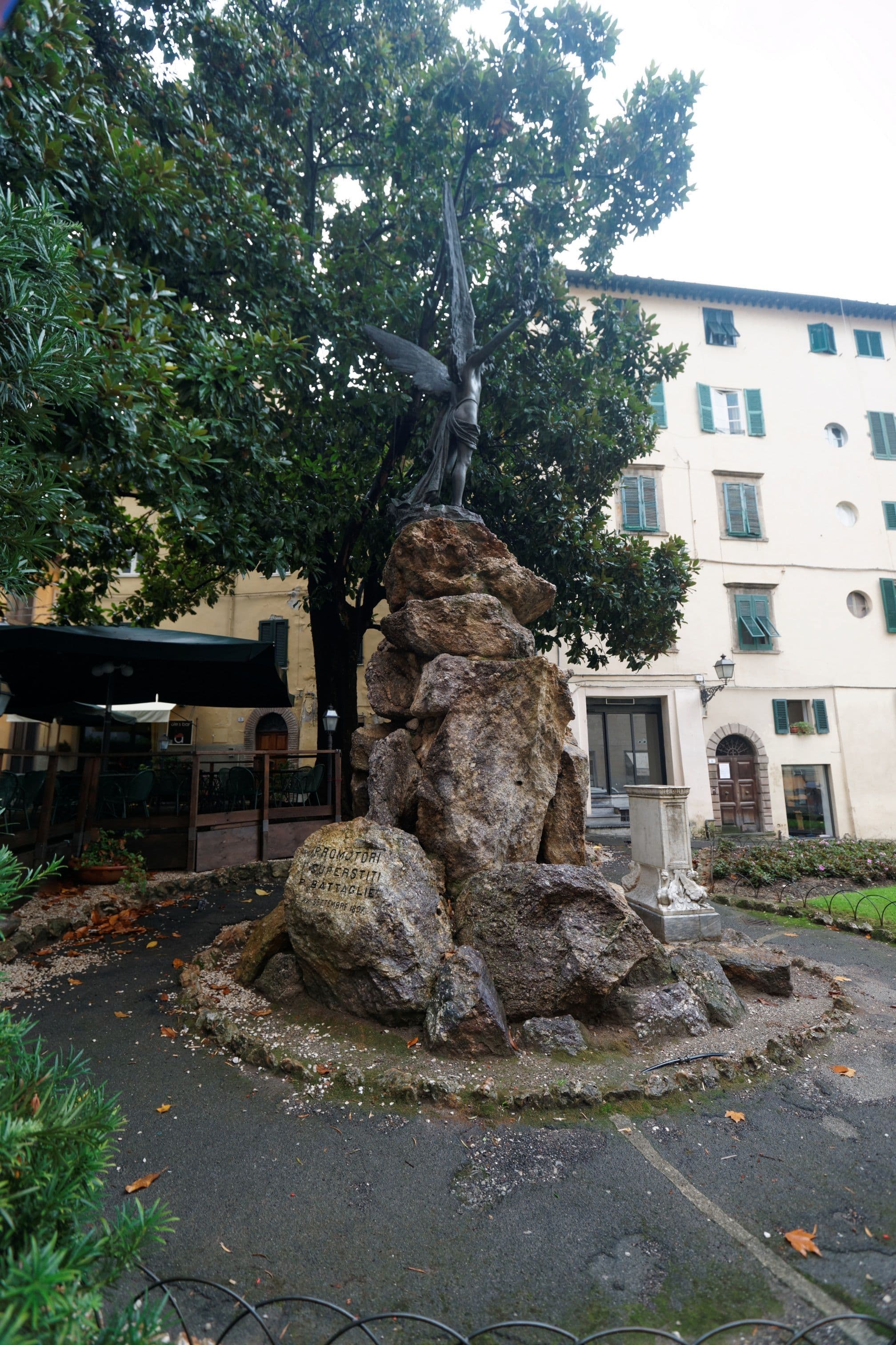 Street view near Luxury Flat in Town - Lucca City Center, Lucca — © txllxt (CC BY-SA · Mapillary)