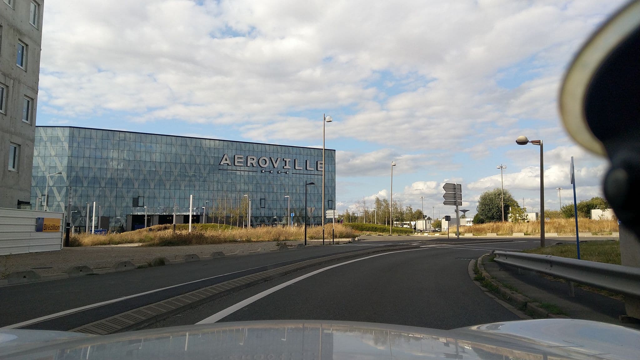 Street view near easyHotel, Roissy-en-France — © didier2020 (CC BY-SA · Mapillary)