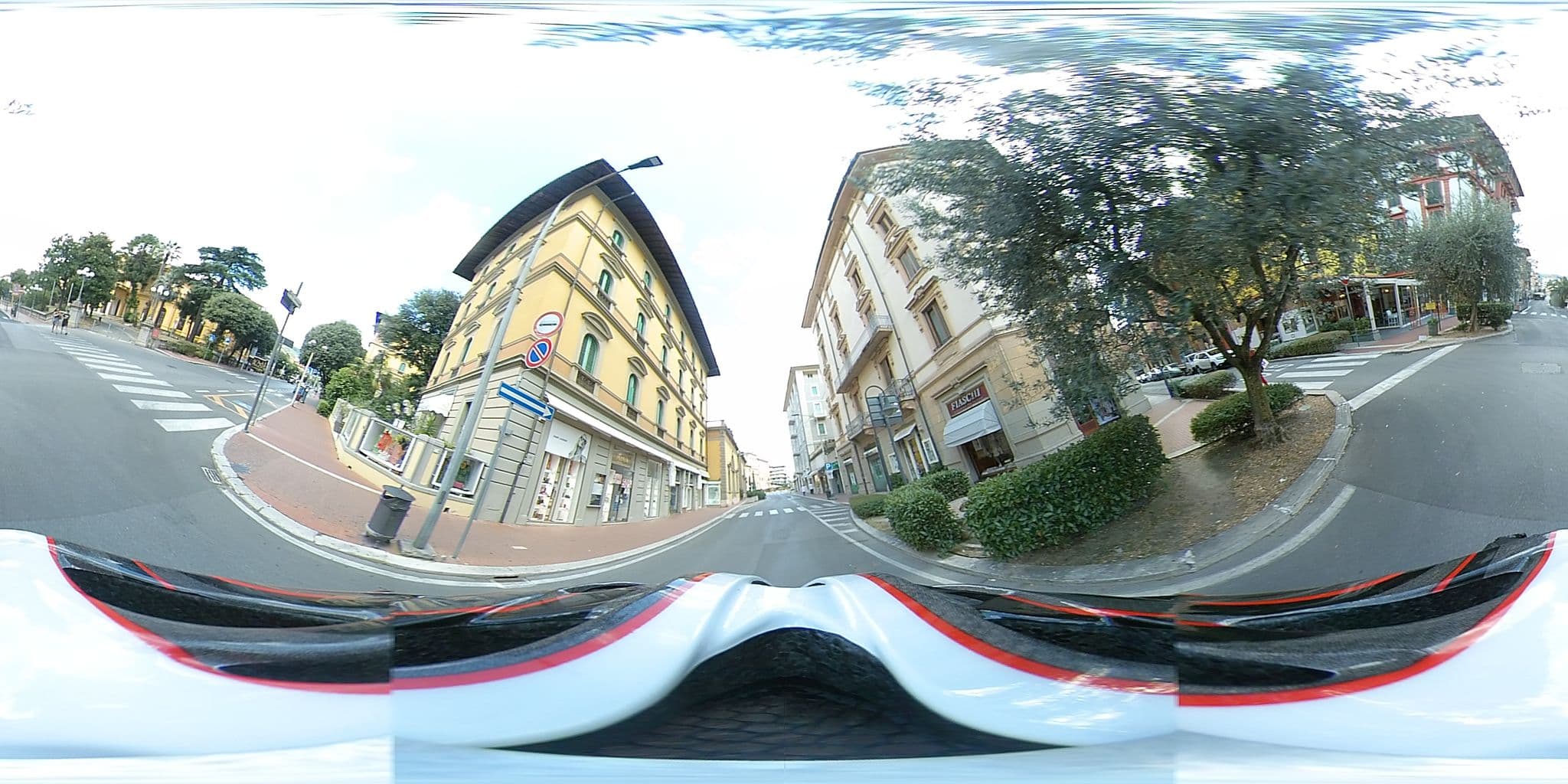 Street view near Benvenuti A Casa Incerpi, Montecatini-Terme — © klimakas (CC BY-SA · Mapillary)