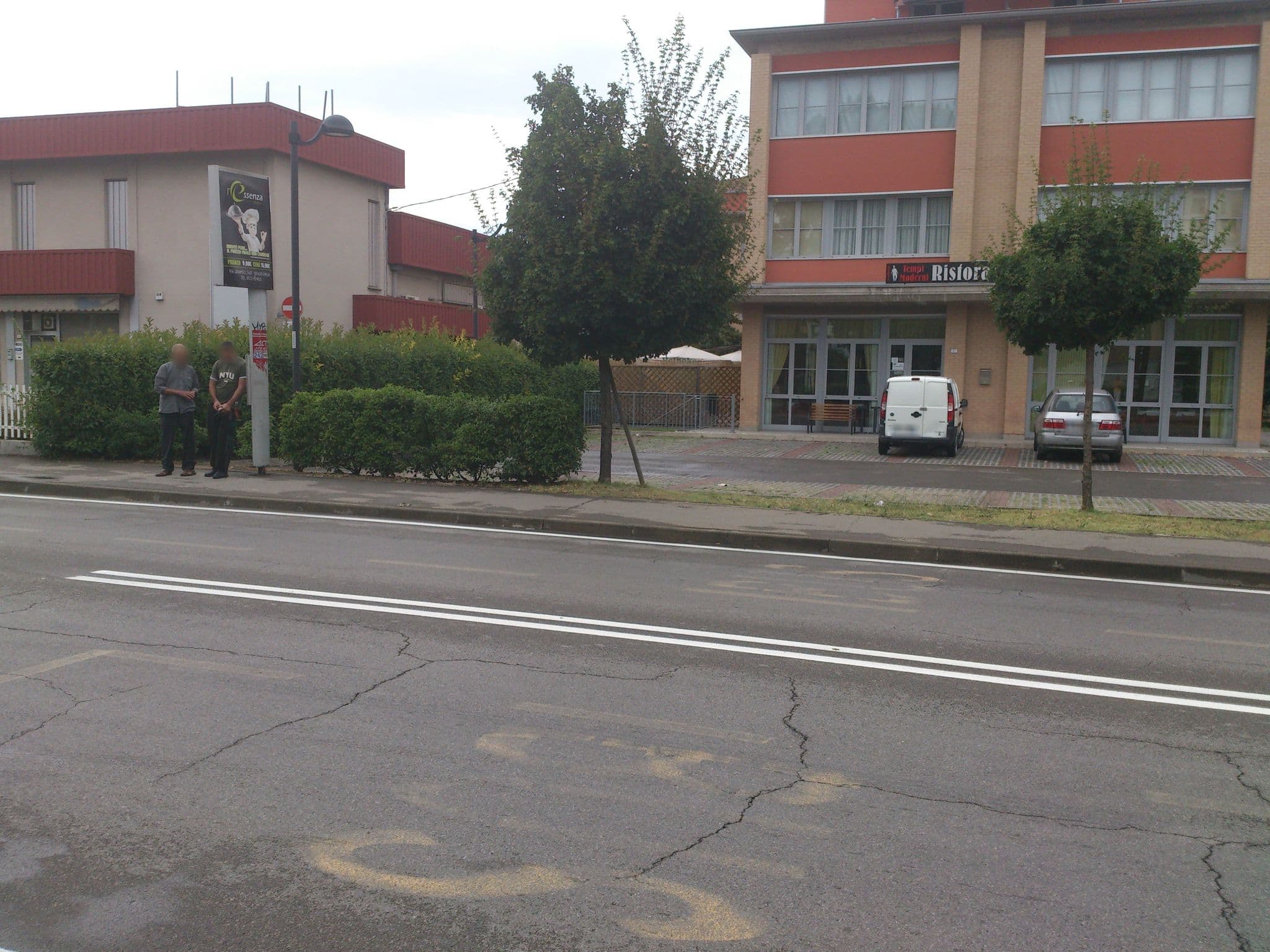 Street view near Hotel Metropolis Reggio Emilia, Reggio nell'Emilia — © marcuscalabresus (CC BY-SA · Mapillary)