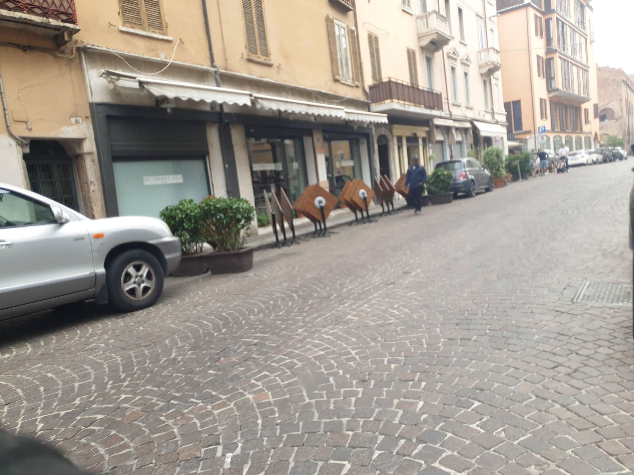 Street view near La Zucca B&B Etico, Mantua — © voschix (CC BY-SA · Mapillary)