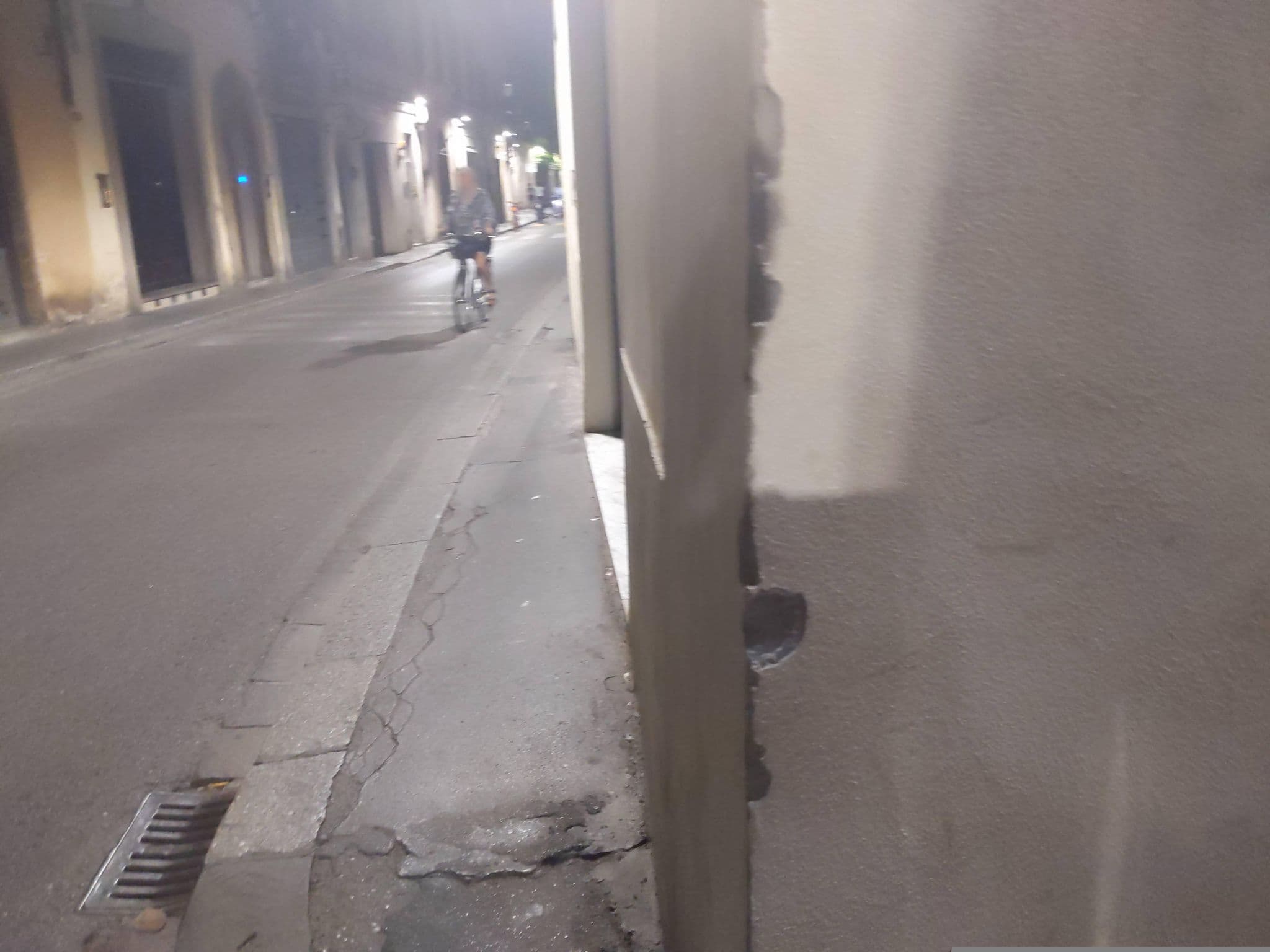 Street view near Central Pitti Studio Flat, Florence — © martinligabue (CC BY-SA · Mapillary)