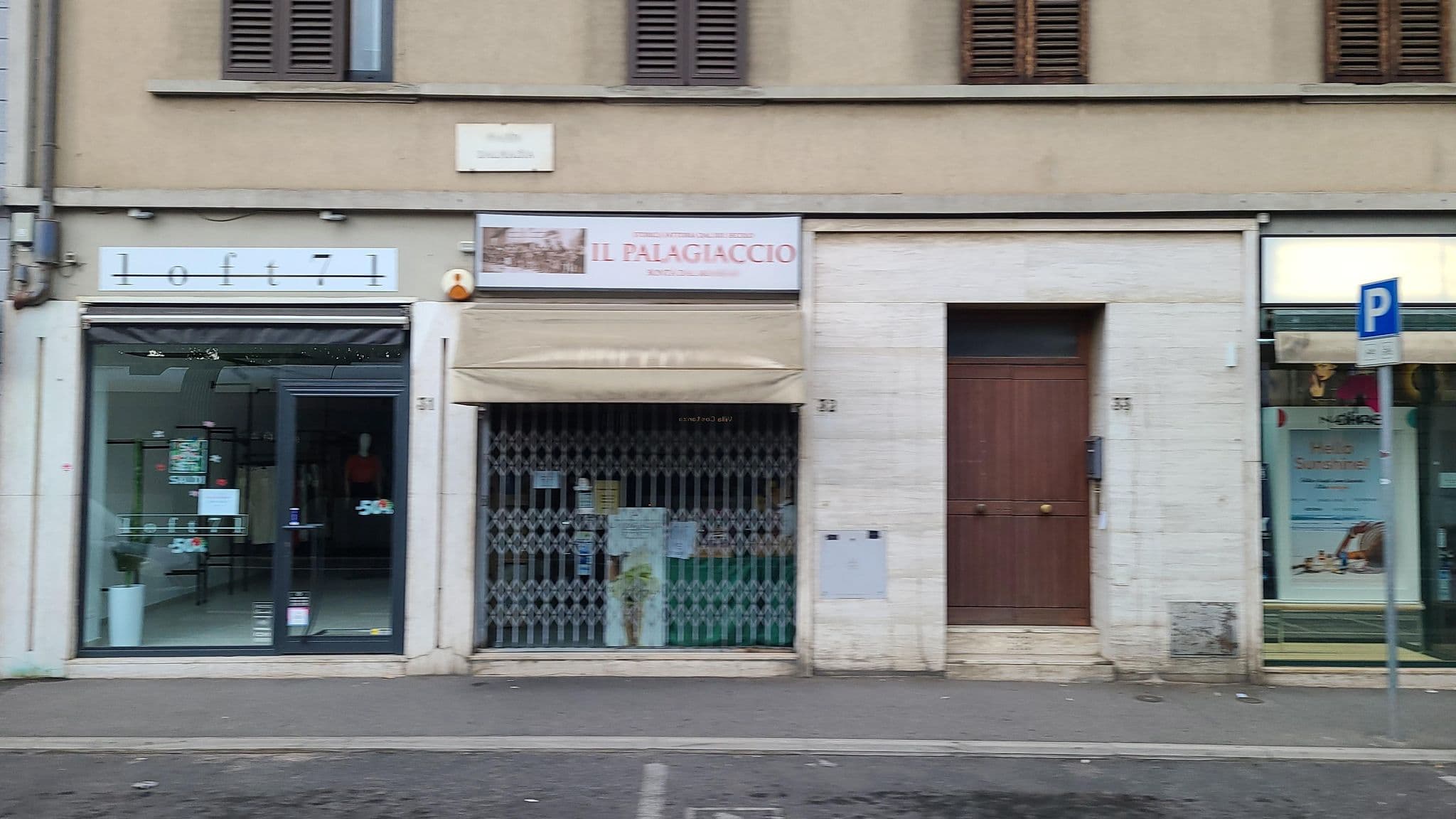 Street view near Le Tre Orchidee, Florence — © chrisbeddow (CC BY-SA · Mapillary)