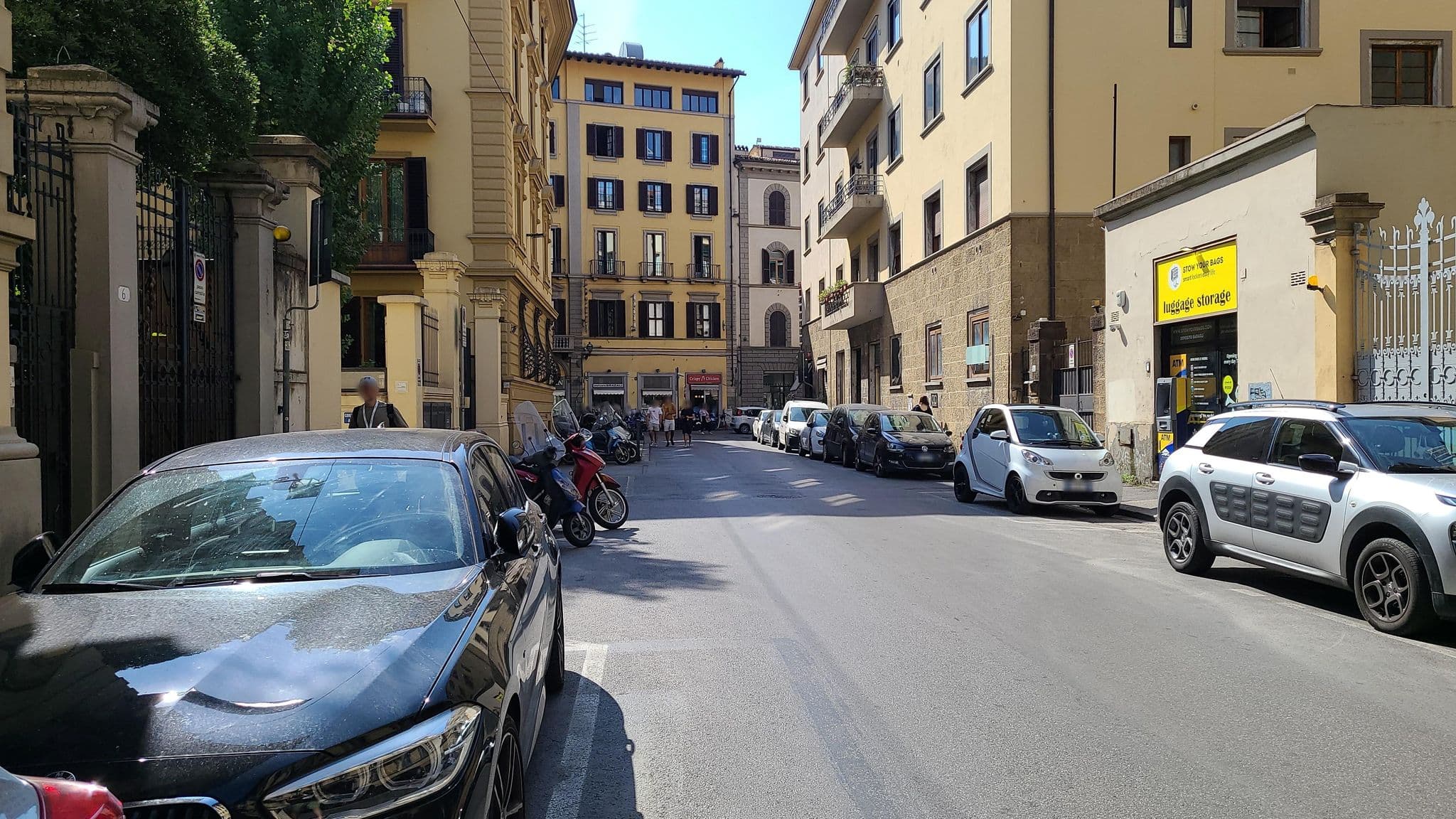 Street view near V.t.b. SAS di Simone Becagli & C., Florence — © chrisbeddow (CC BY-SA · Mapillary)
